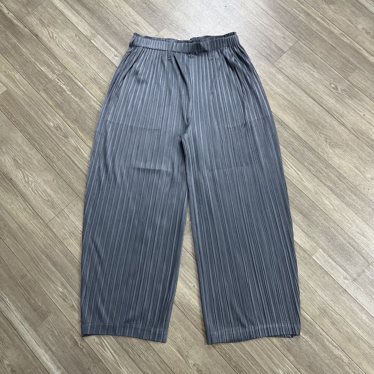 Pleats Please Issey Miyake Vintage Pleats Please Issey Miyake Wide Leg Pants Dark Gray Size US 28 / EU 44 - 4 Thumbnail