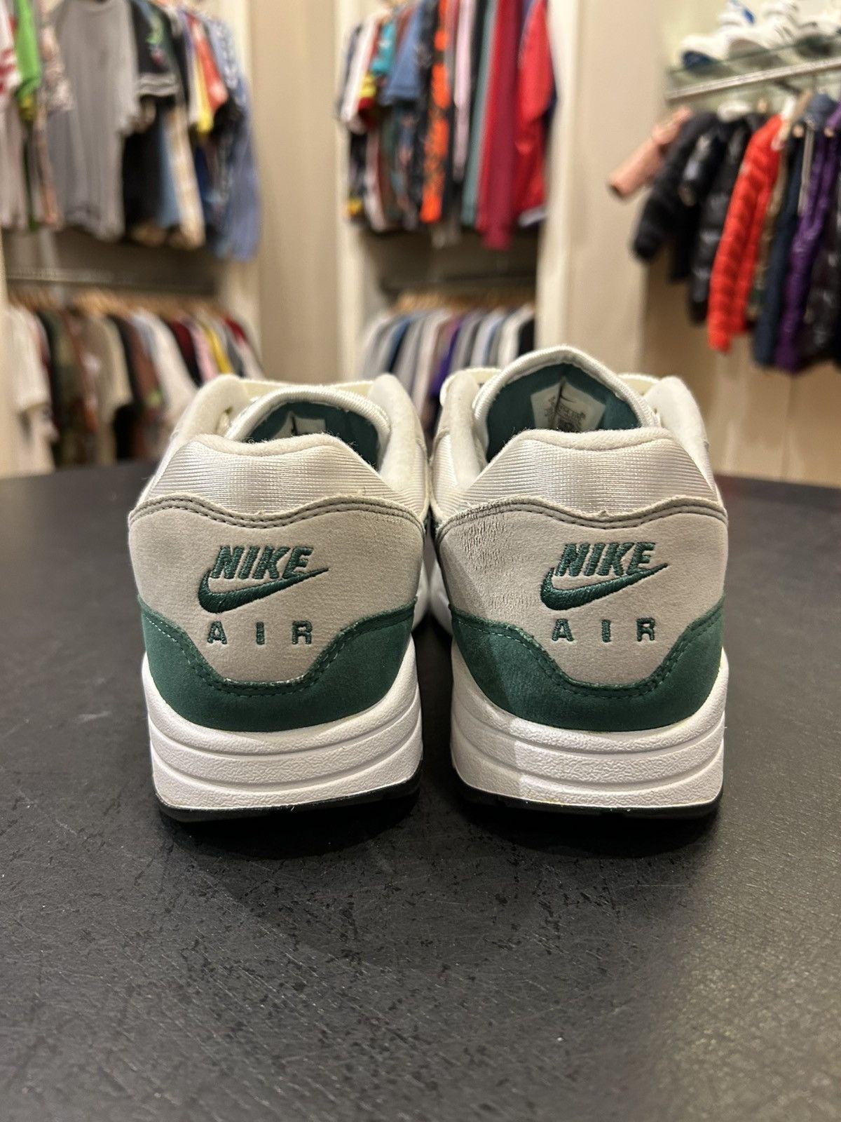Nike Nike Air Max 1 ‘Evergreen Aura’ Size US 9 / EU 42 - 5 Thumbnail