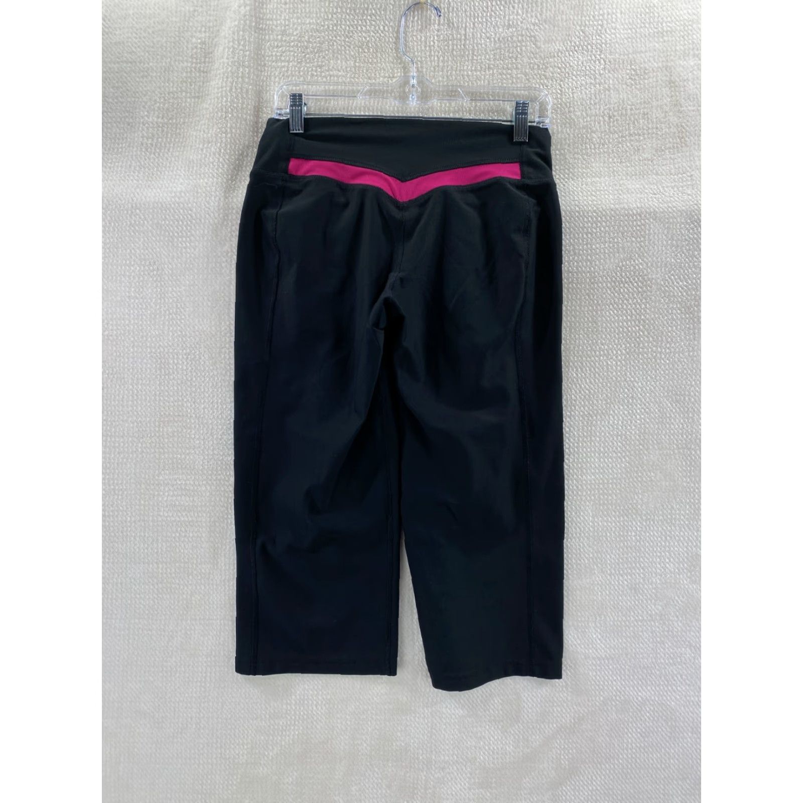 Nike Nike Dri-Fit Leggings Womens Small Black Pink Athletic Capris Yoga Swoosh Size 28" / US 6 / IT 42 - 2 Thumbnail