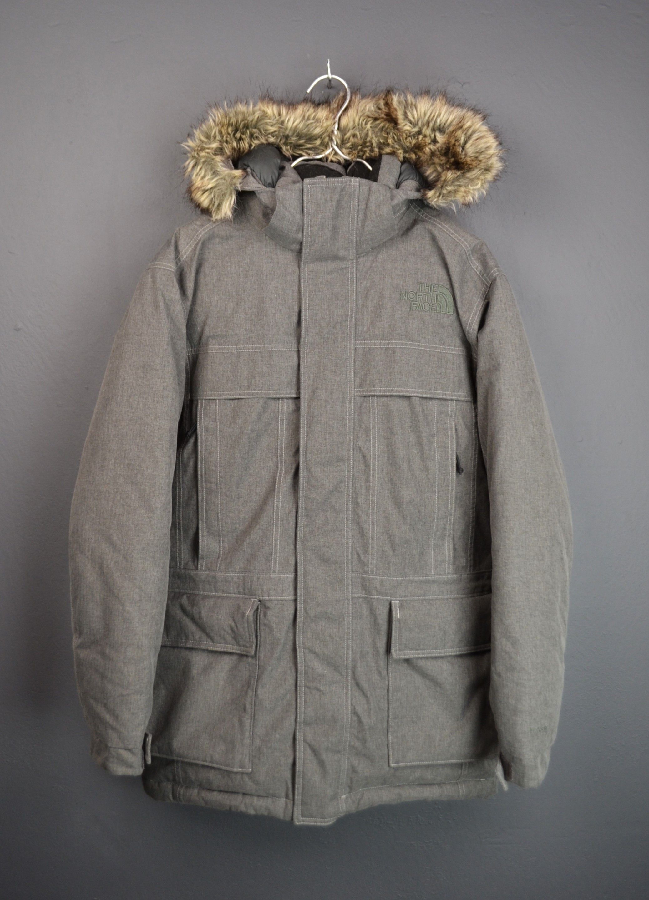 The North Face The North Face McMurdo II Parka Gray S Down Jacket Size US S / EU 44-46 / 1 - 1 Thumbnail