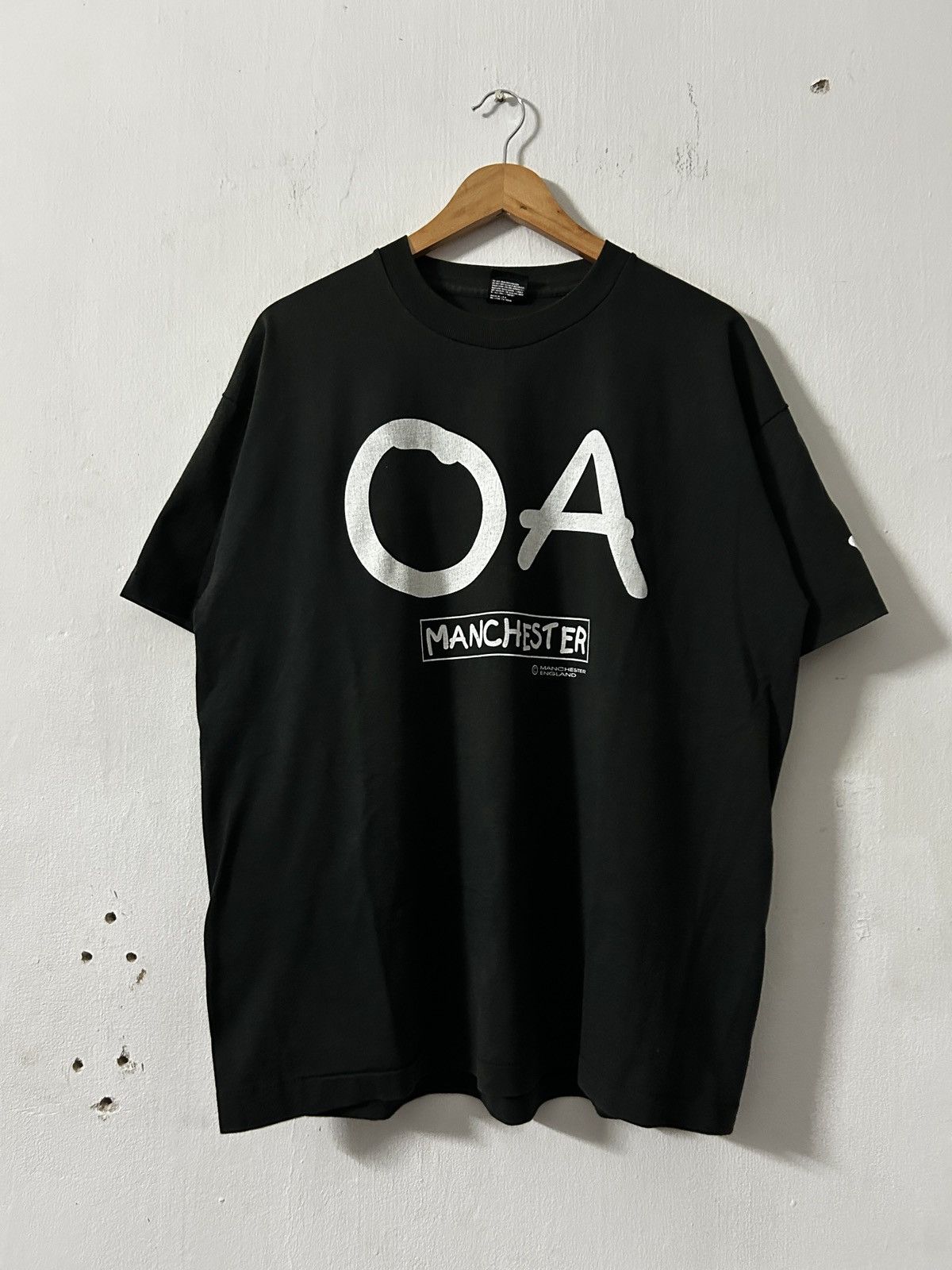 Band Tees RARE Vintage 90’s Band Oasis double sided britpop music Size US XL / EU 56 / 4 - 2 Thumbnail