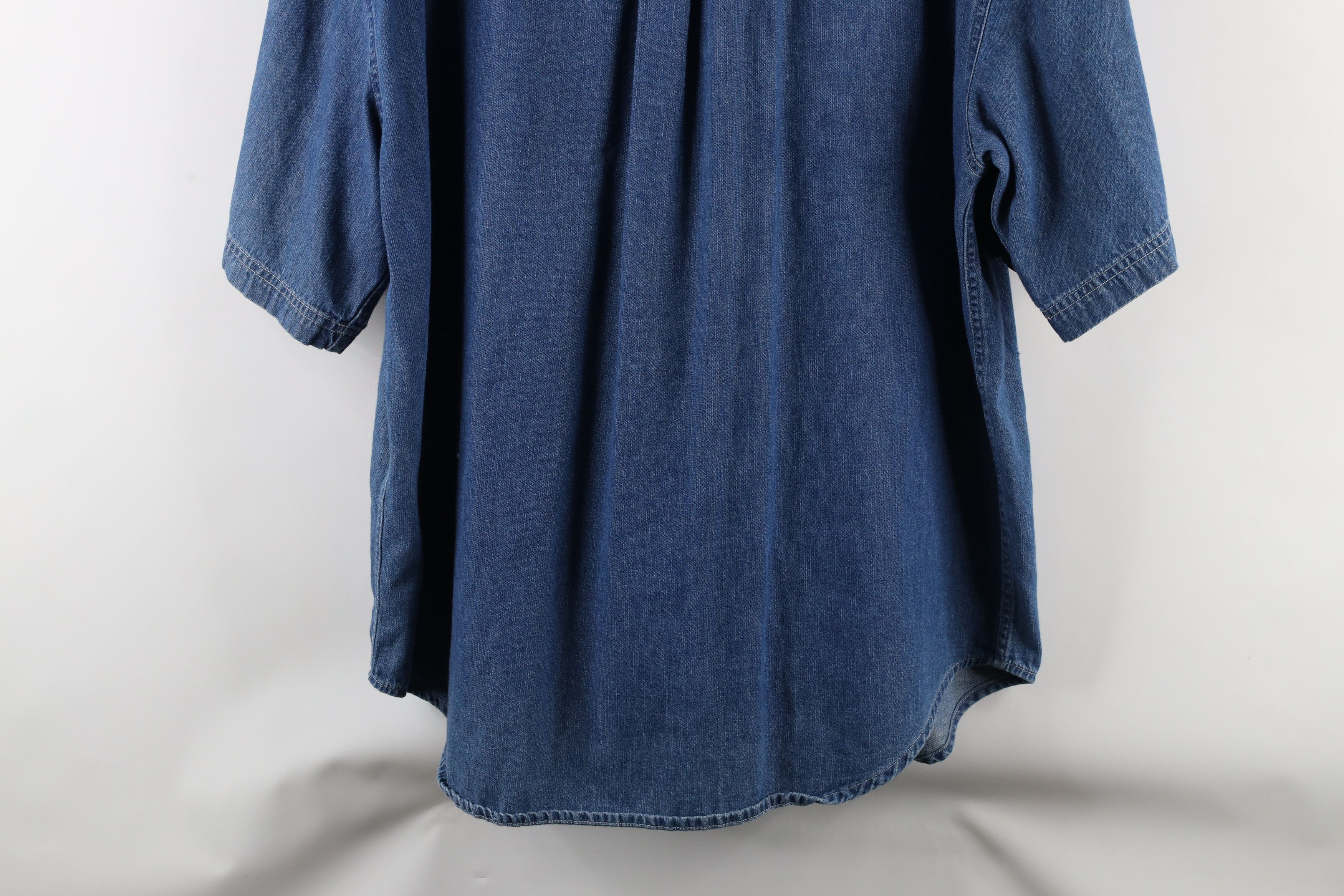 Vintage Vintage 90s Spell Out Michigan State University Denim Shirt Size US XL / EU 56 / 4 - 15 Thumbnail