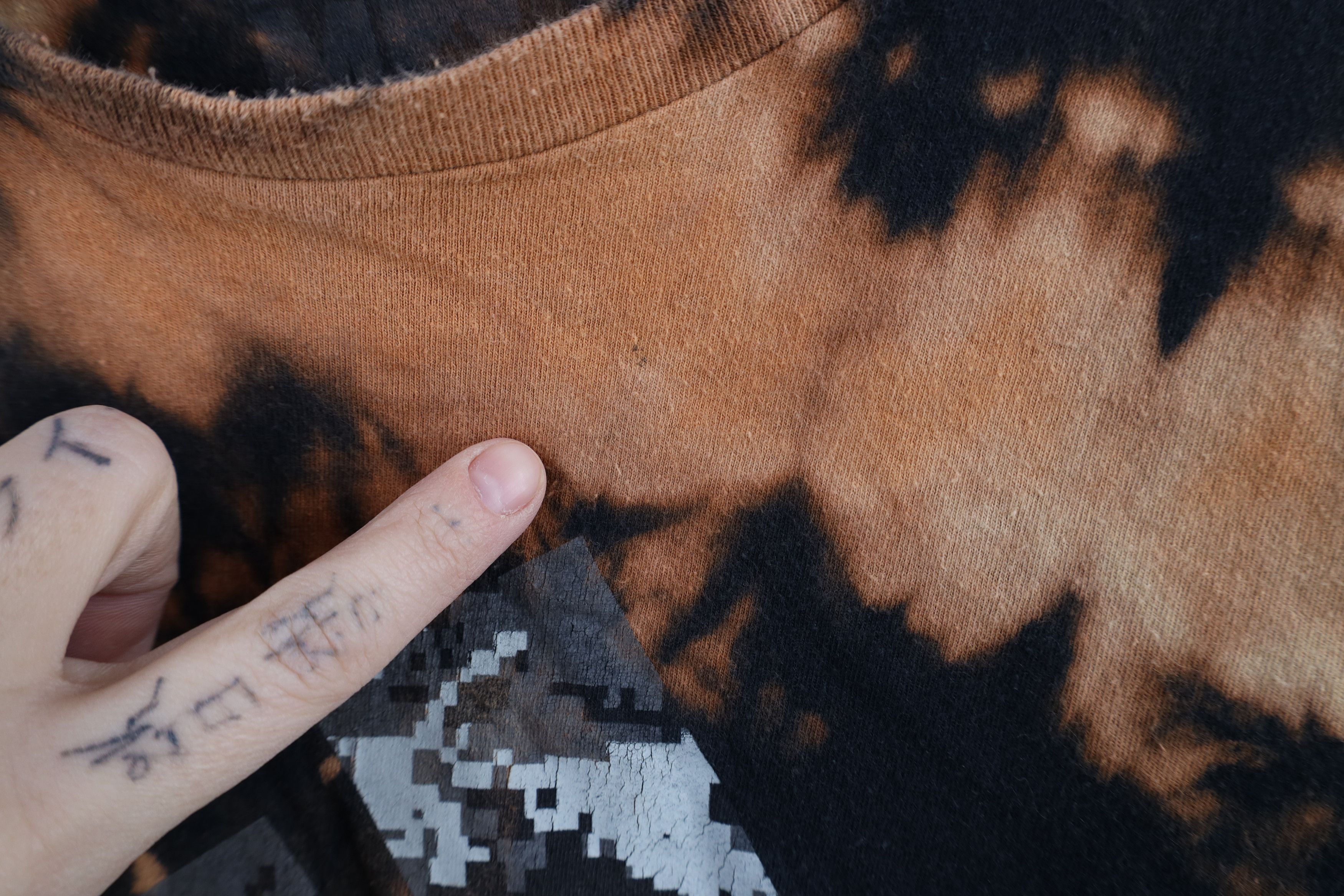 Adidas × Vintage Vintage Y2K Adidas Acid Wash Digi Camouflage Big Log T-Shirt Size US M / EU 48-50 / 2 - 5 Thumbnail
