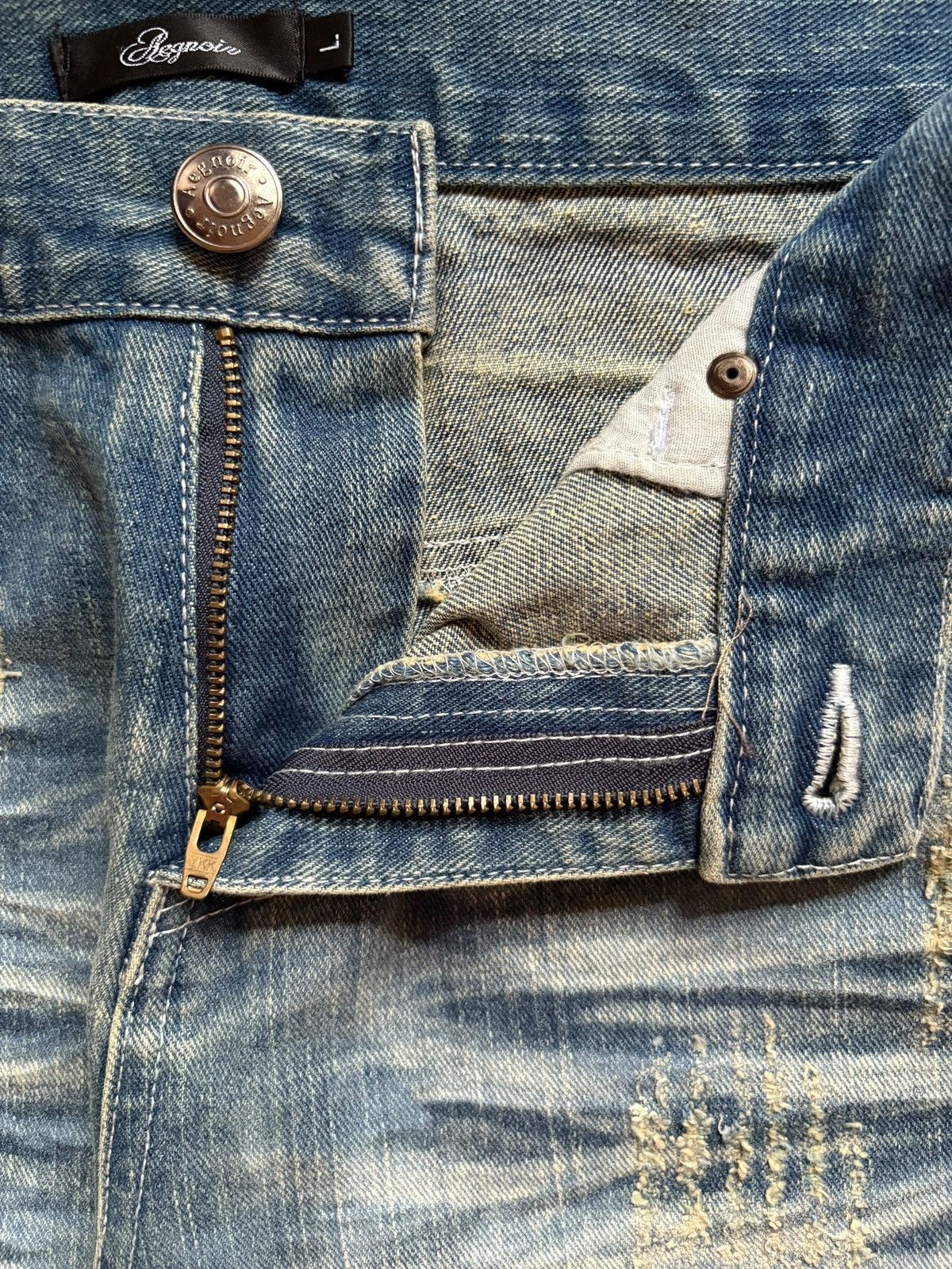 Japanese Brand Vintage Japanese Brand Rusty Wash Clawmark Loose Jeans Size US 33 - 9 Thumbnail