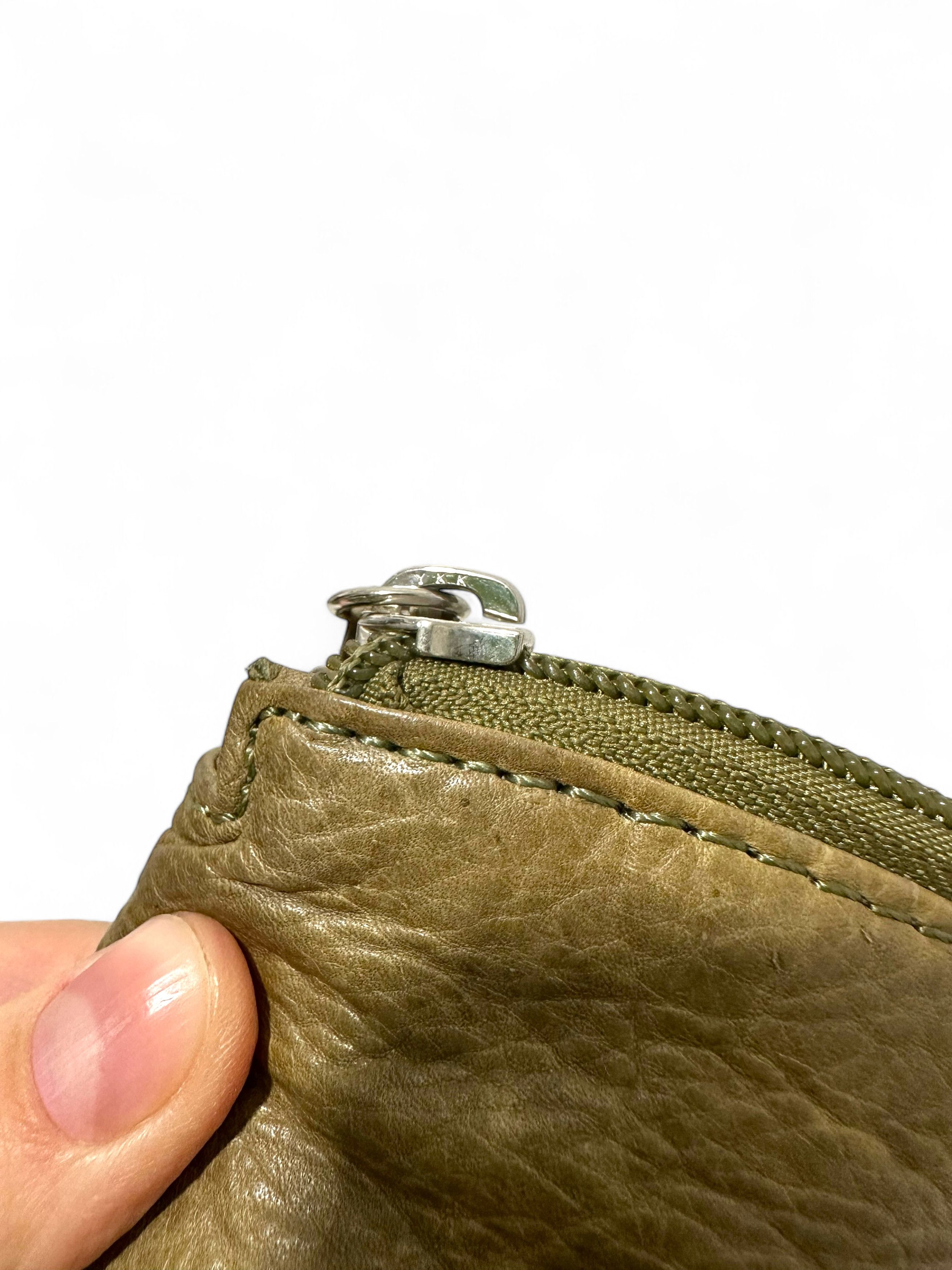 Clarks Clarks Green Leather Mid Size Zip Up Cross Body Bag Size ONE SIZE - 4 Thumbnail
