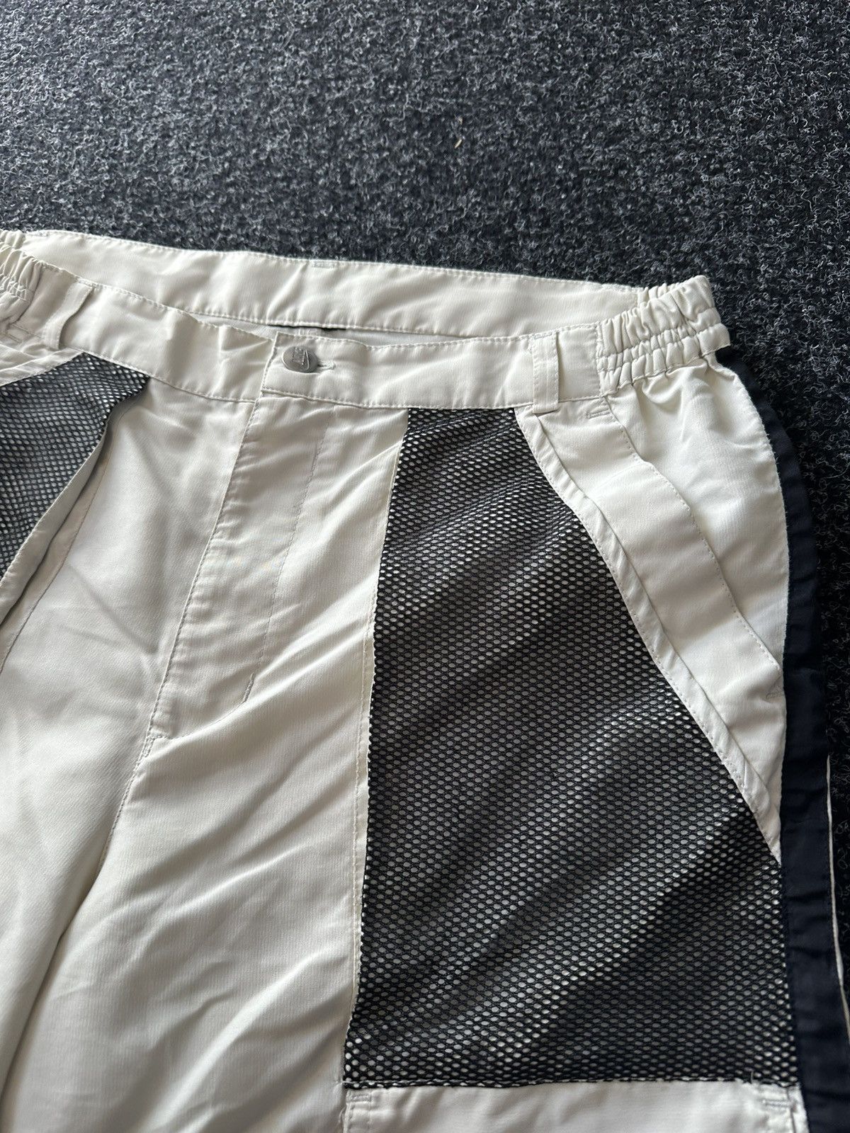 Nike × Vintage 🚨 VINTAGE NIKE BUTLEG CARGO SHORTS 90s logo Y2K rare pocket Size US 32 / EU 48 - 4 Thumbnail