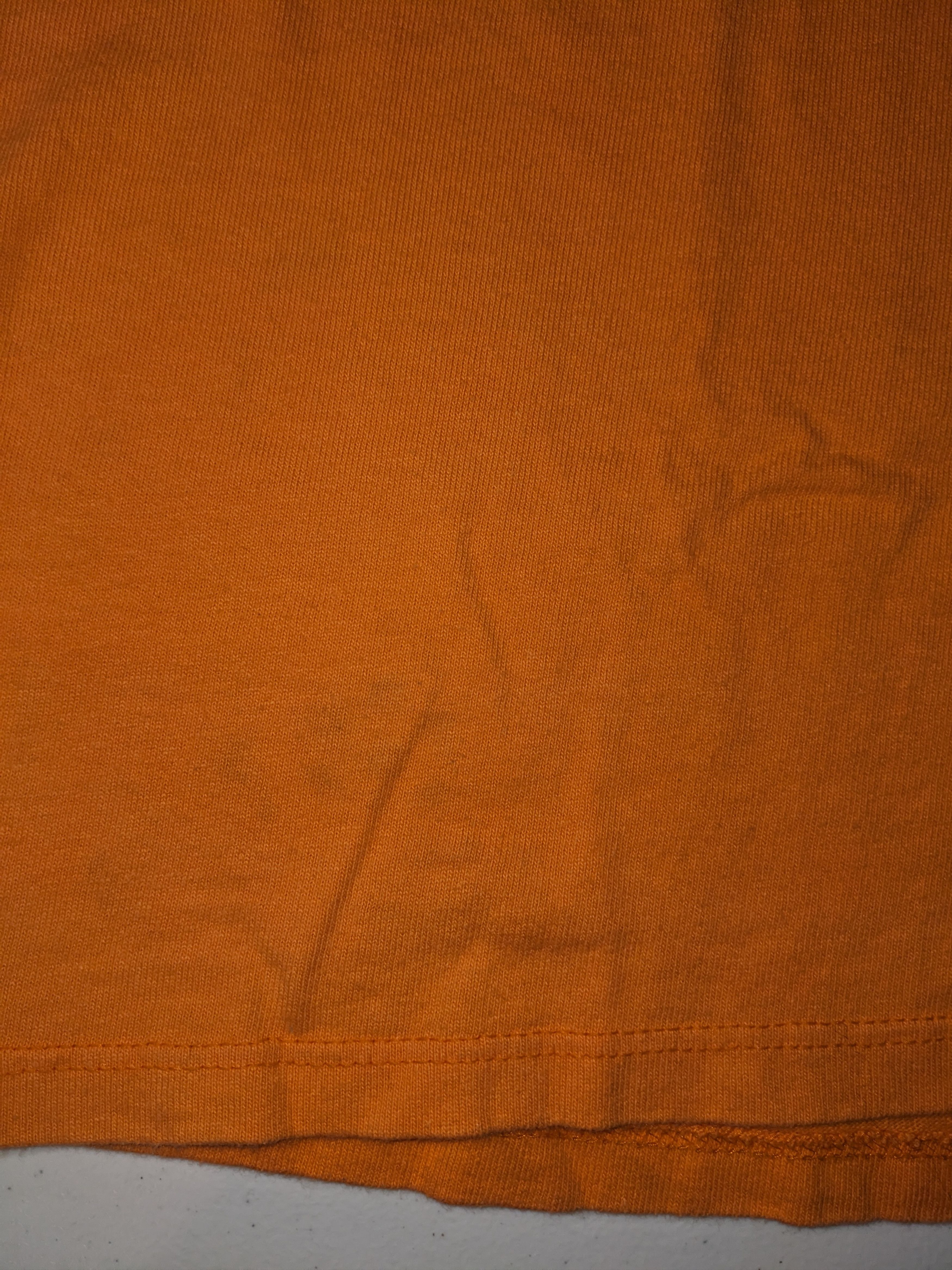 Champion × Vintage Vintage 90s Champion Small Logo Essential Large T-Shirt Size US L / EU 52-54 / 3 - 8 Thumbnail