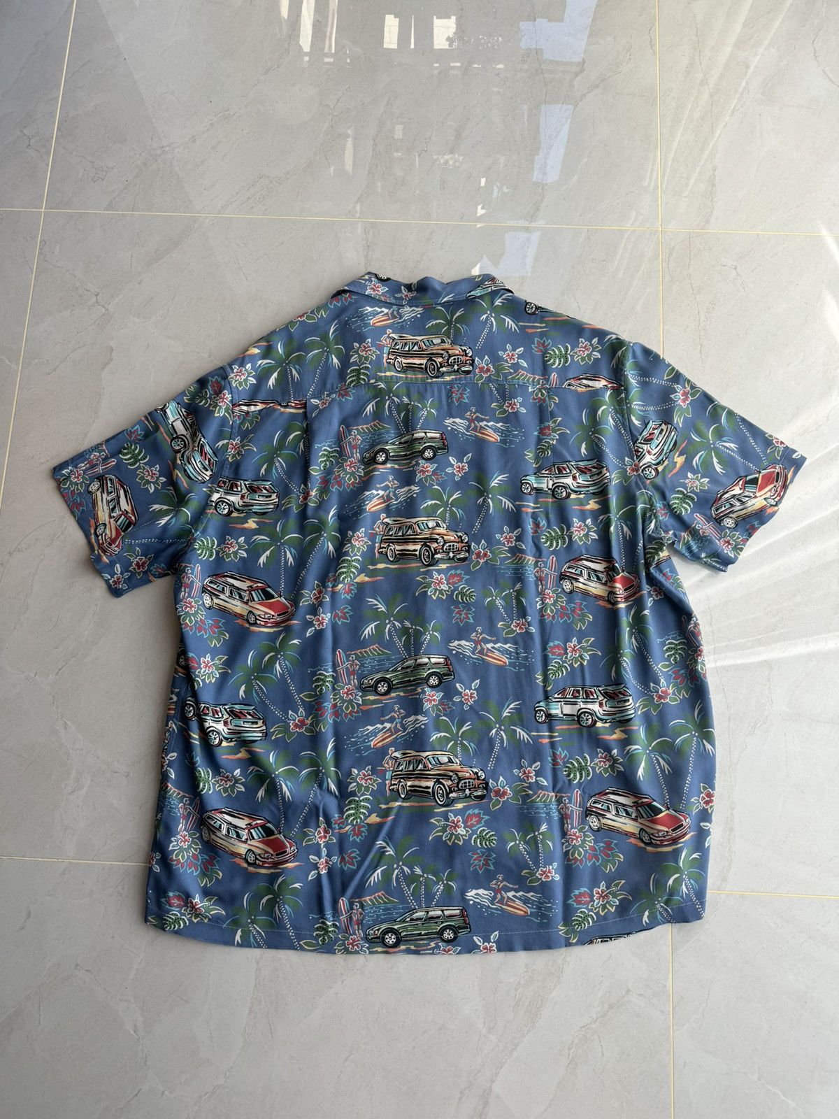 Saint Laurent Paris Saint Laurent Paris SS17 Hawaiian Blue Cuban Carprint Shirt Size US XL / EU 56 / 4 - 13 Thumbnail
