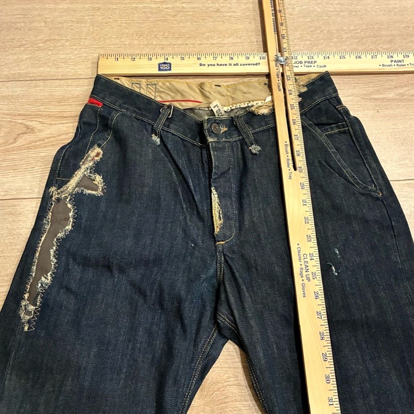 Vintage Rogan Distressed Dark Wash Funnel Button Fly Embroidered Jeans 33 Men Size 33 Regular Straight Blue NWT (New without tags) Size US 33 - 3 Thumbnail