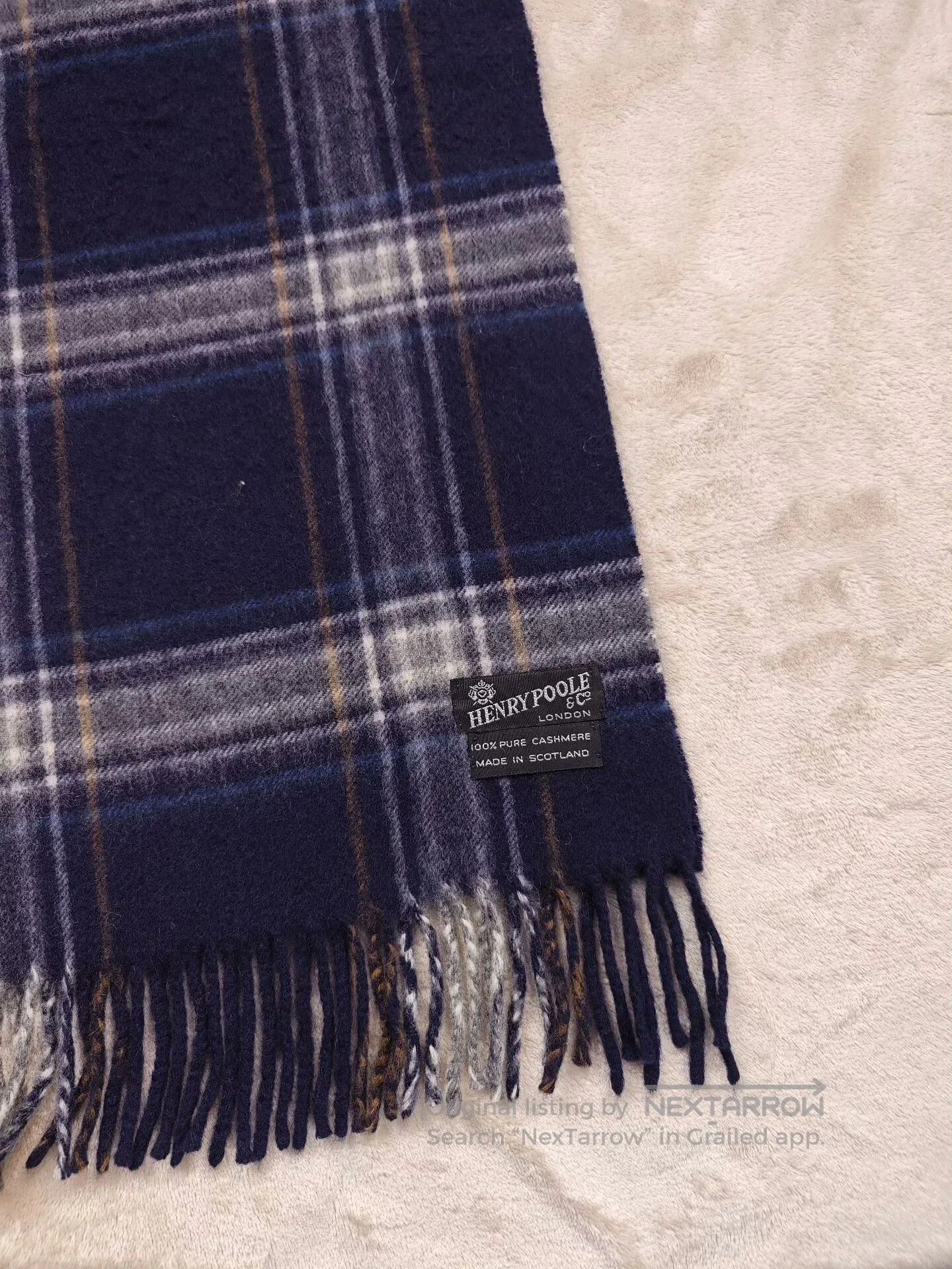 Henry Poole Henry Poole Cashmere Scarf in Blue Plaid. Size ONE SIZE - 3 Thumbnail