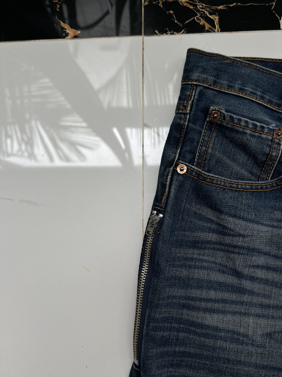 Fragment Design × Levi's × Vintage 90’s LEVI’S FENOM Y2K JEAN DISTRESSED AVANT-GARDE Size US 32 / EU 48 - 9 Thumbnail