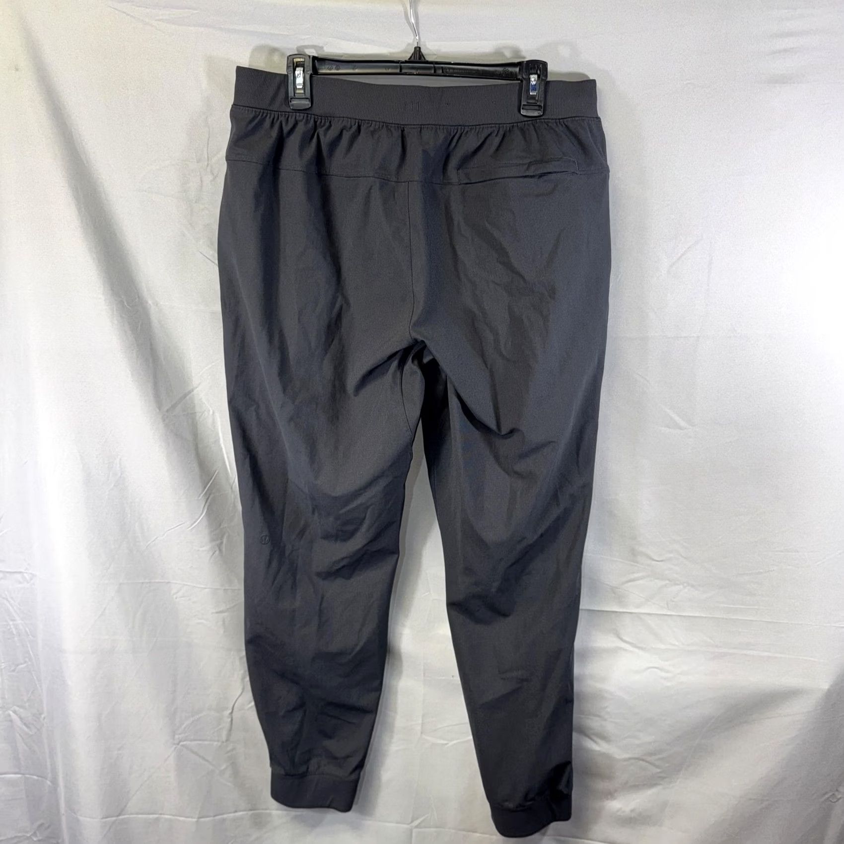 Lululemon Lululemon Jogger Pants Mens XL Gray Recycled Polyester Athletic Drawstring Comfort Fit Gym & Training Size US 36 / EU 52 - 2 Thumbnail