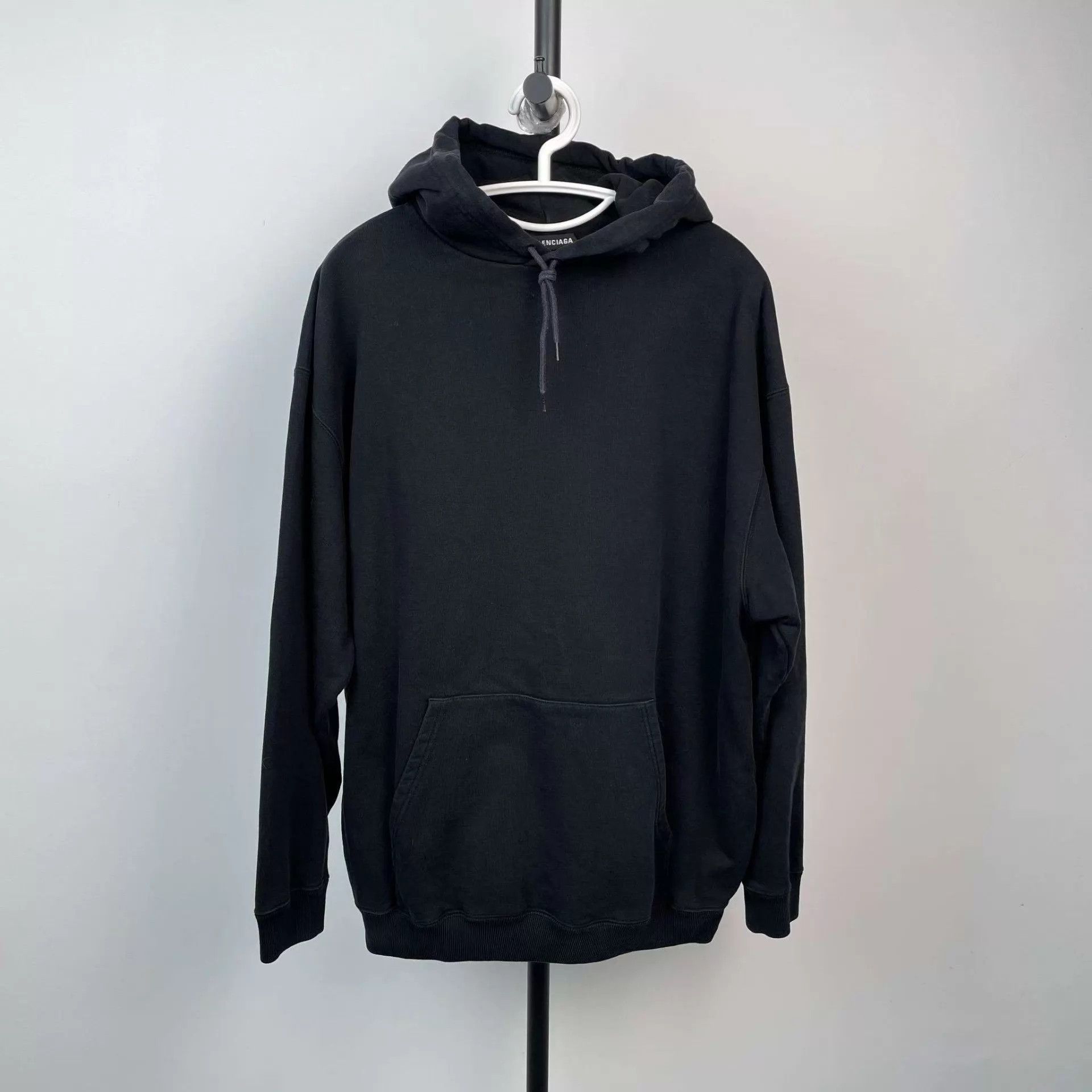 Balenciaga Balenciaga Black Hoodie M Size US M / EU 48-50 / 2 - 2 Thumbnail