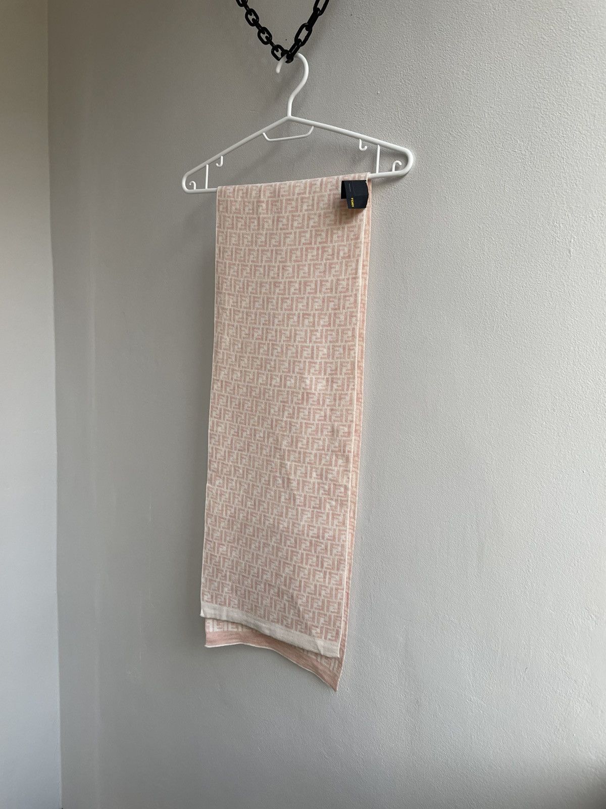 Fendi Fendi Monogram FF Double Sided Wool Pink Unisex Scarf Size ONE SIZE - 3 Thumbnail