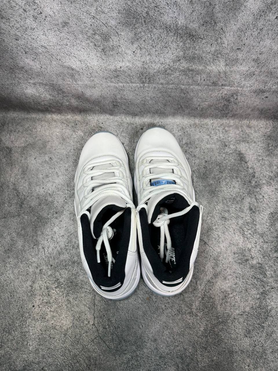 Jordan Brand Size 9.5 | Jordan 11 Legend Blue No Box | Pre-Owned Size US 9.5 / EU 42-43 - 4 Thumbnail