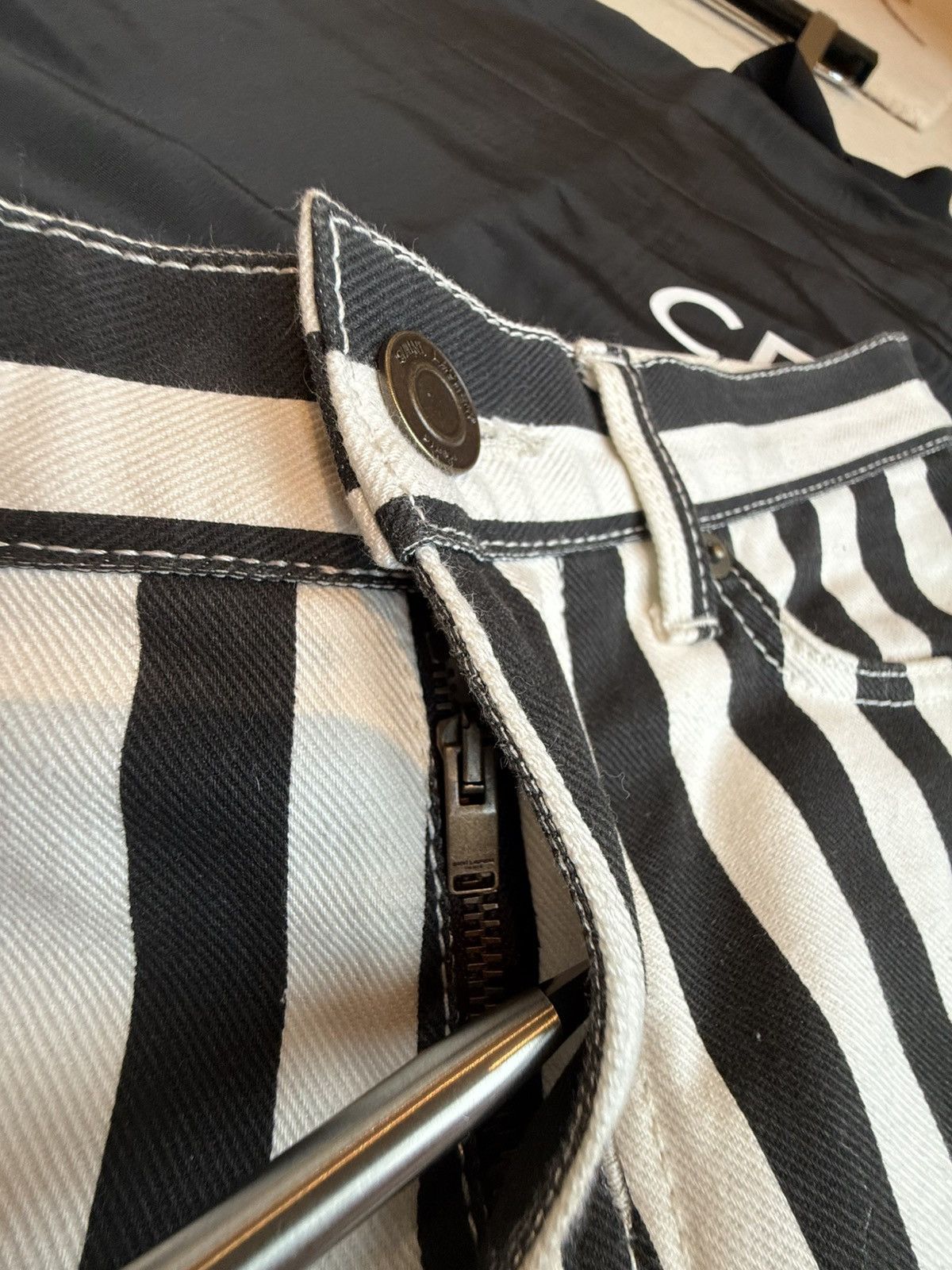 Saint Laurent Paris SS14 Saint Laurent black white skinny jeans Hedi Slimane 26 Size US 26 / EU 42 - 18 Thumbnail