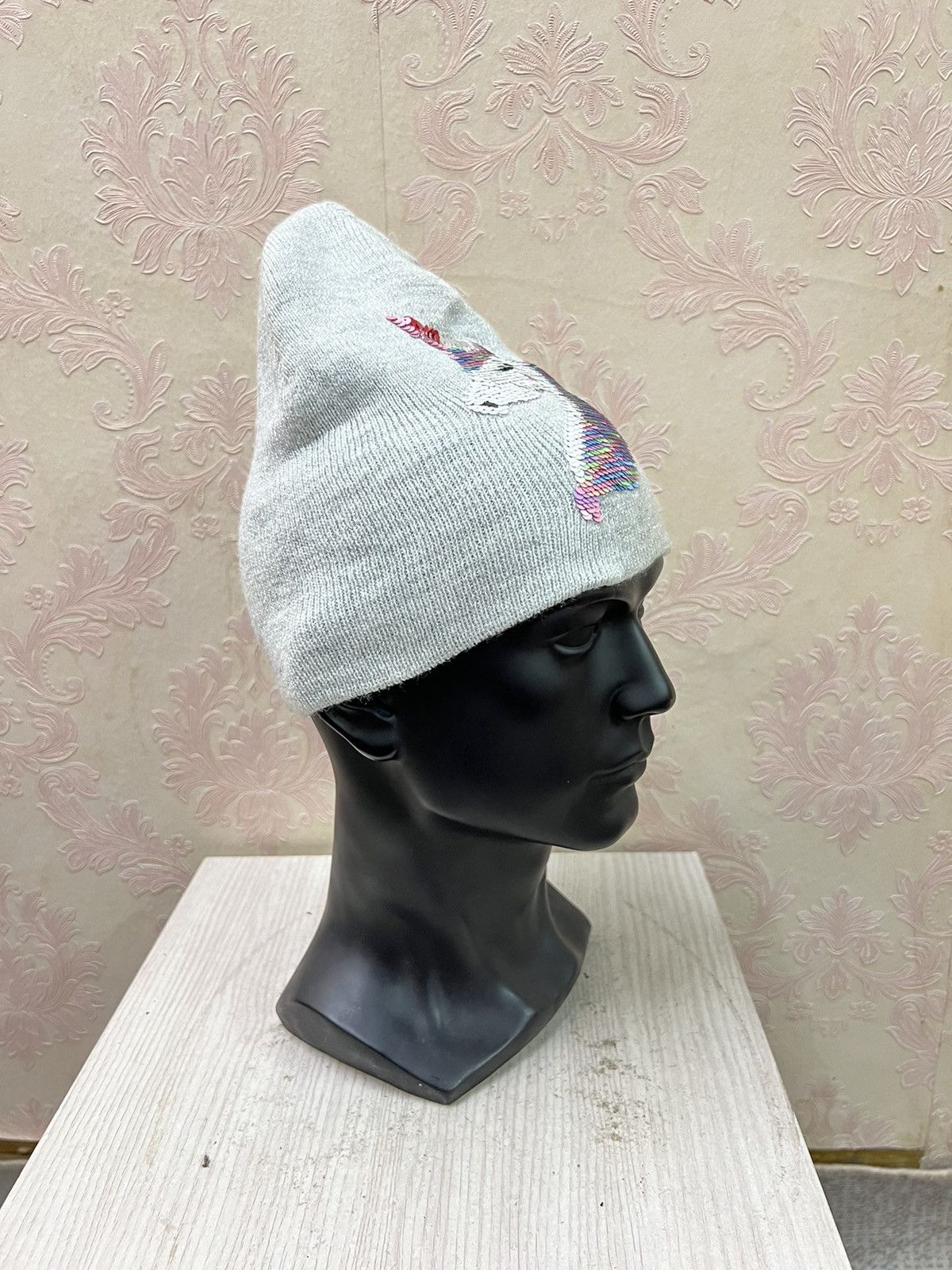 H&M H&M Unicorn Beanie Hats Size ONE SIZE - 4 Thumbnail