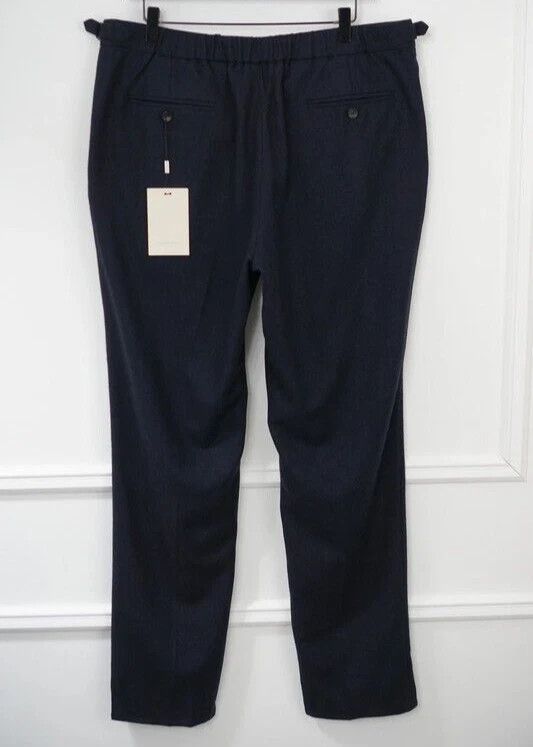 Suitsupply Men Suitsupply Ames Pleat SA Trousers Flannel Navy US38S Size 38S - 2 Thumbnail