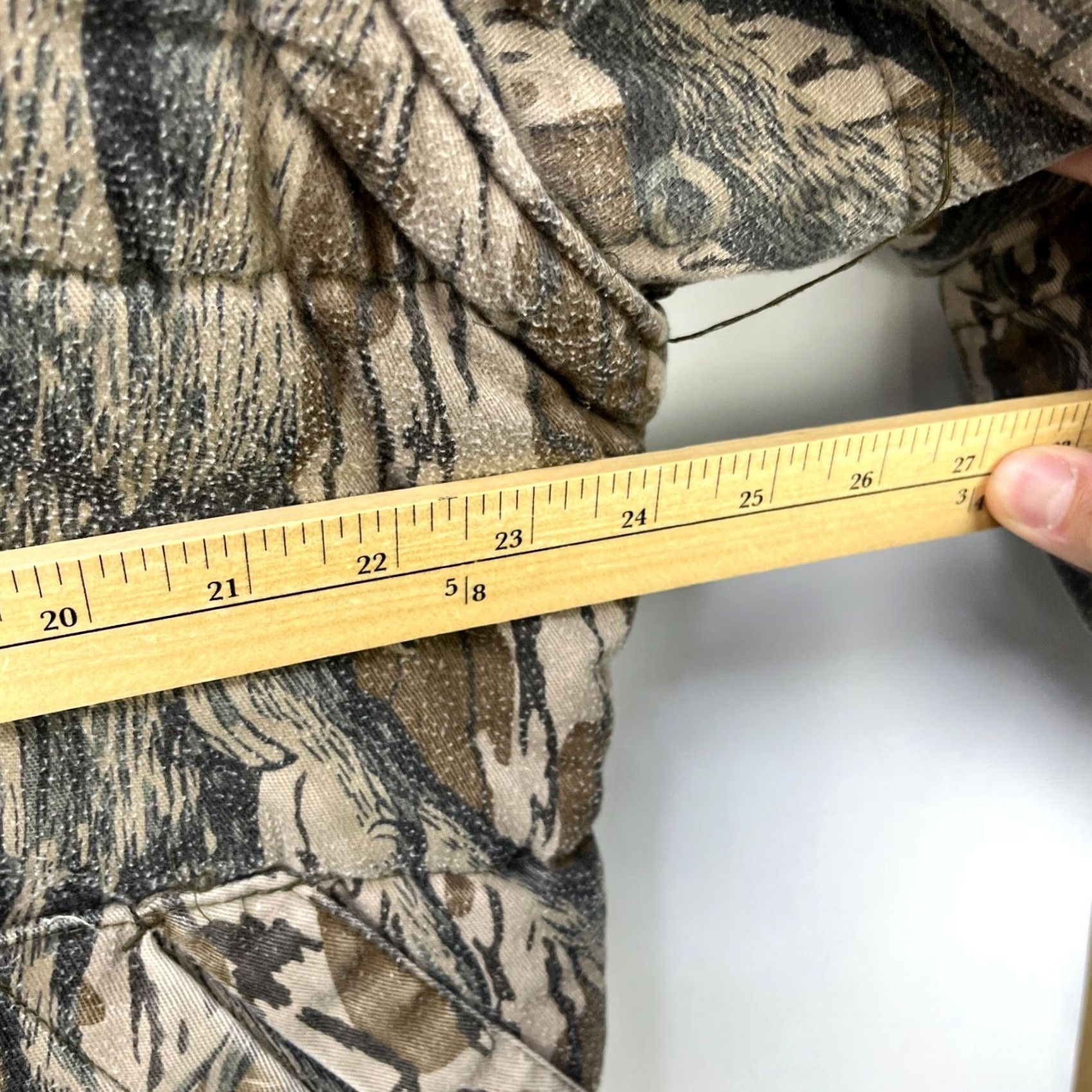 Realtree VINTAGE Realtree Camo Puffer Jacket Liner Large Men Jacket Camouflage Green Logo 90s Fashion Hunters Mens Size US L / EU 52-54 / 3 - 6 Thumbnail