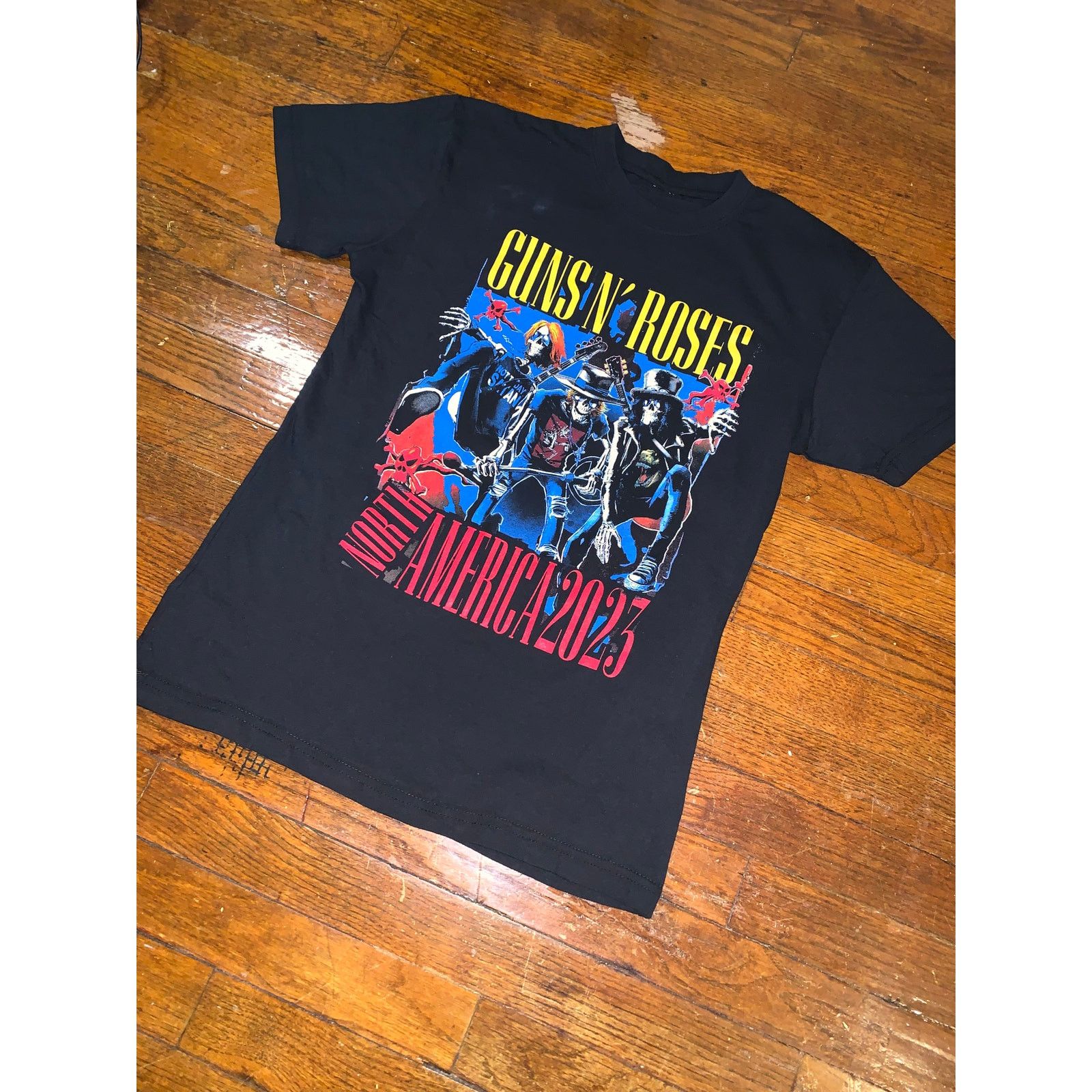 Band Tees Guns N Roses Tour T Shirt Small Black North America 2023 Size US S / EU 44-46 / 1 - 5 Thumbnail