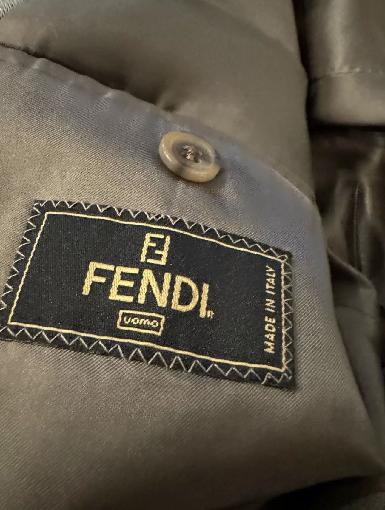 Fendi Fendi Made in Italy Notch Lapel 3 Button Blazer in Grey 42R Size 42R - 5 Thumbnail