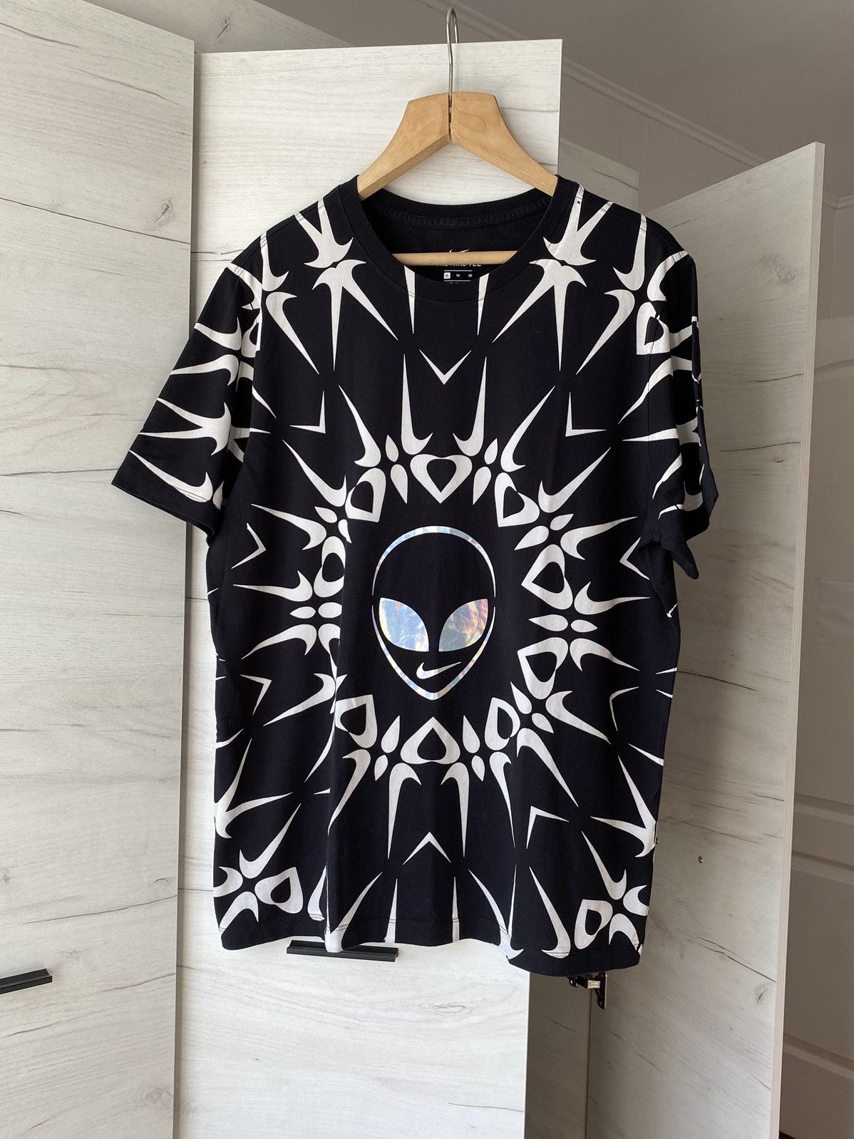Nike T Shirt Nike Rare Model Alien Multilogo SwoosH Size US XL / EU 56 / 4 - 1 Thumbnail