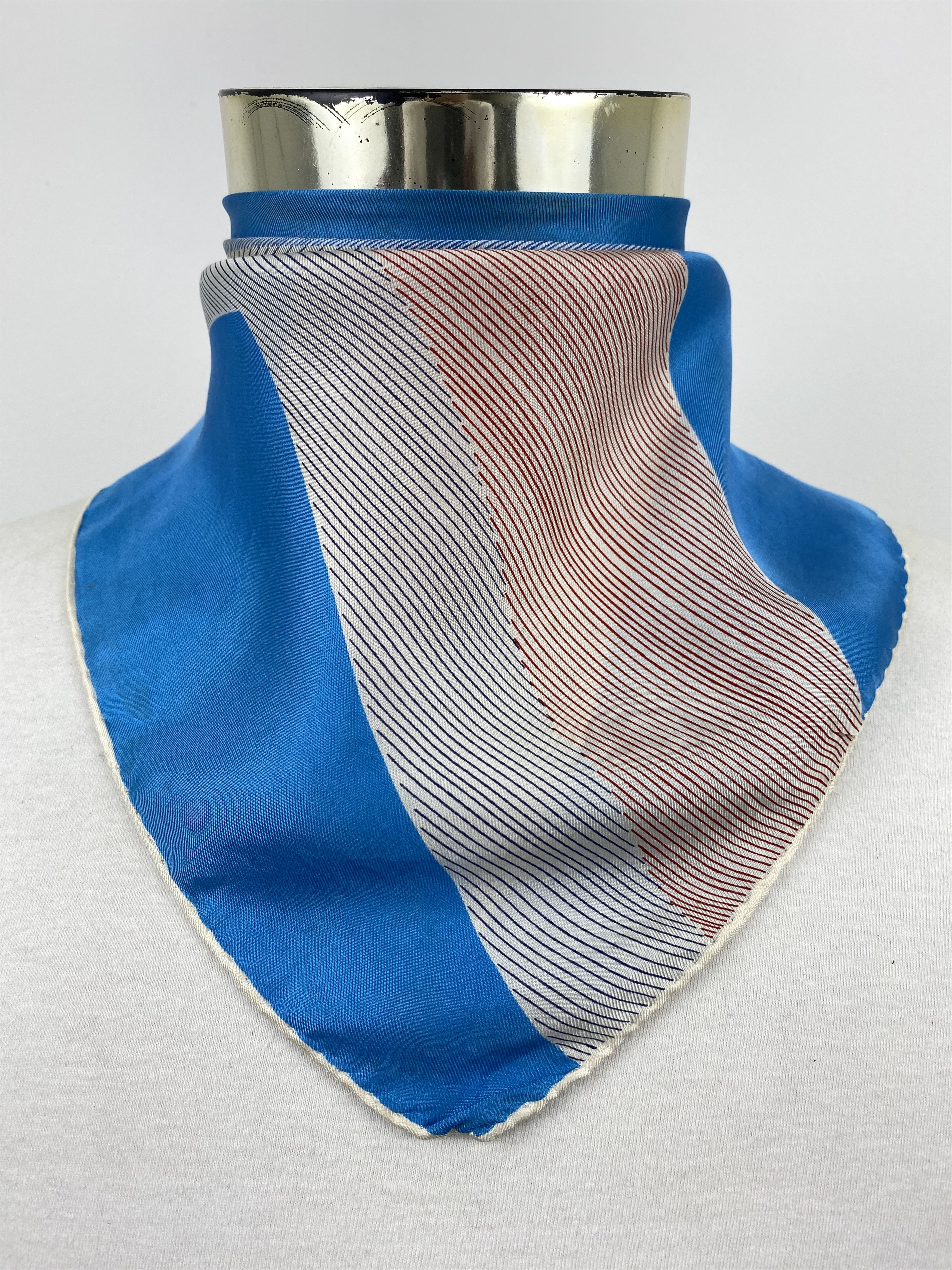 Japanese Brand Japan Silk Scarf Handkerchief Bandana / Neckerchief HKC0751 Size ONE SIZE - 1 Thumbnail