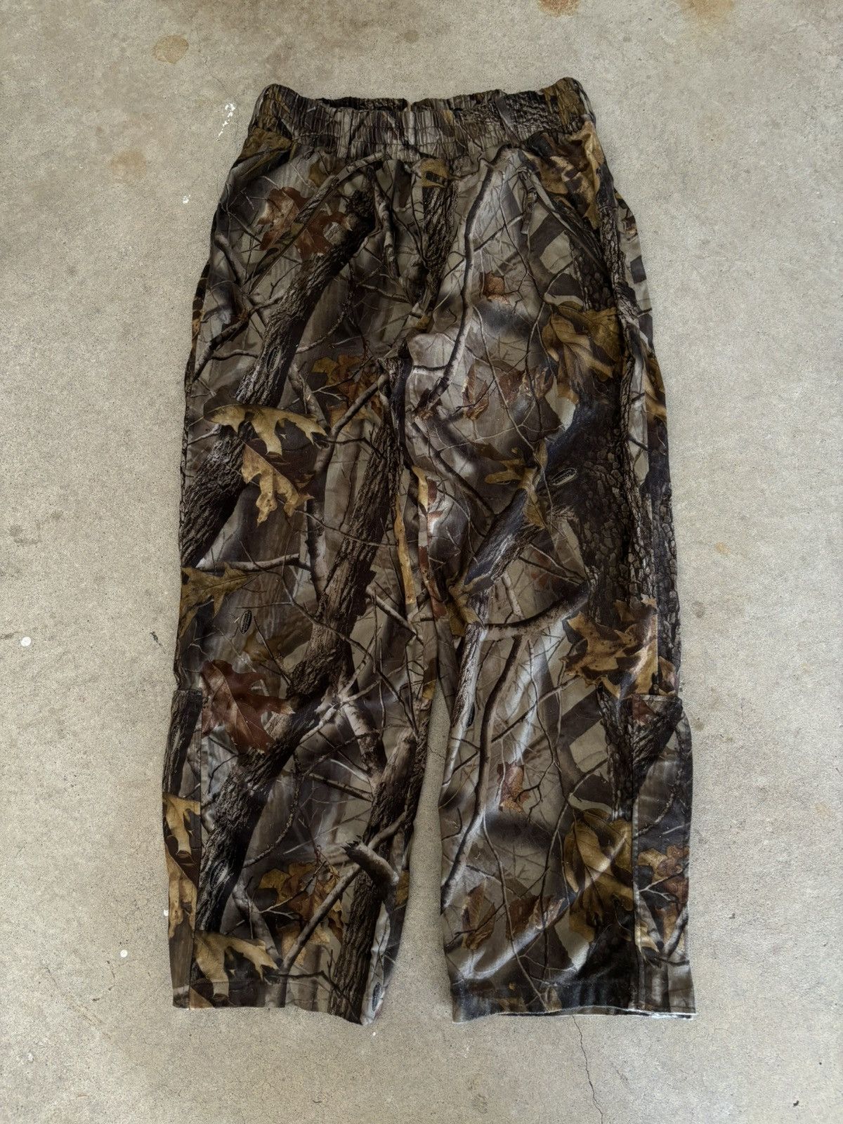 Vintage Vintage Faded Baggy Realtree Camo Fall Baggy Pants | Grailed