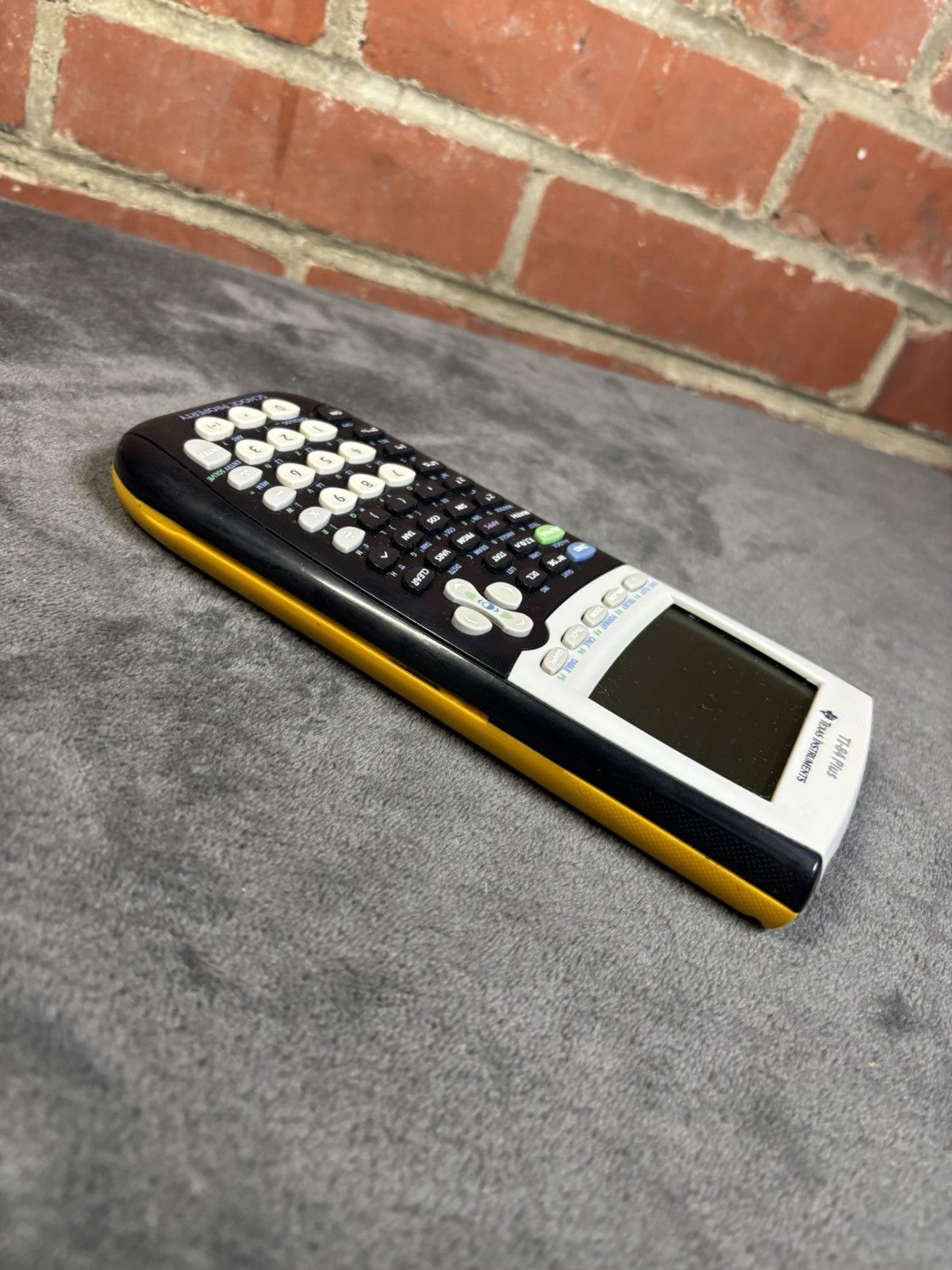 Other Texas Instruments TI-84 Plus Graphing Calculator No Cover Size ONE SIZE - 4 Thumbnail