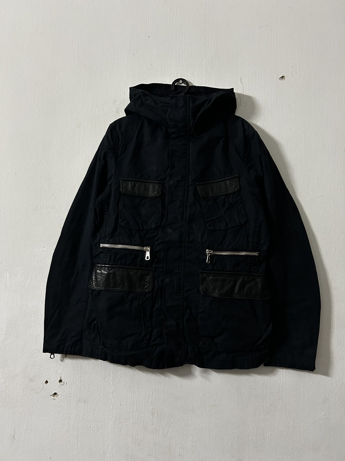 Japanese Brand 2000’s Bark Tannage Black Jacket with leather pocket Size US M / EU 48-50 / 2 - 3 Thumbnail