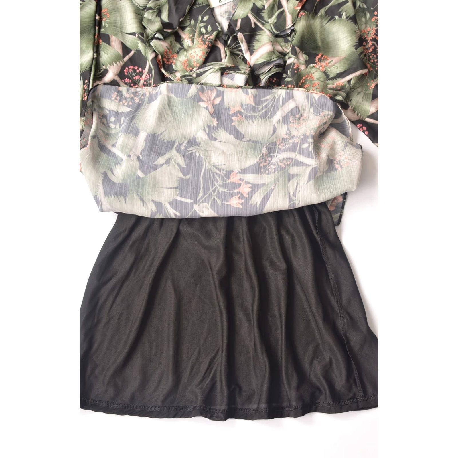 H&M H&M x Johanna Ortiz Floral Pattern Full-Frint Black Green Dress XS Girls Size XS / US 0-2 / IT 36-38 - 4 Thumbnail