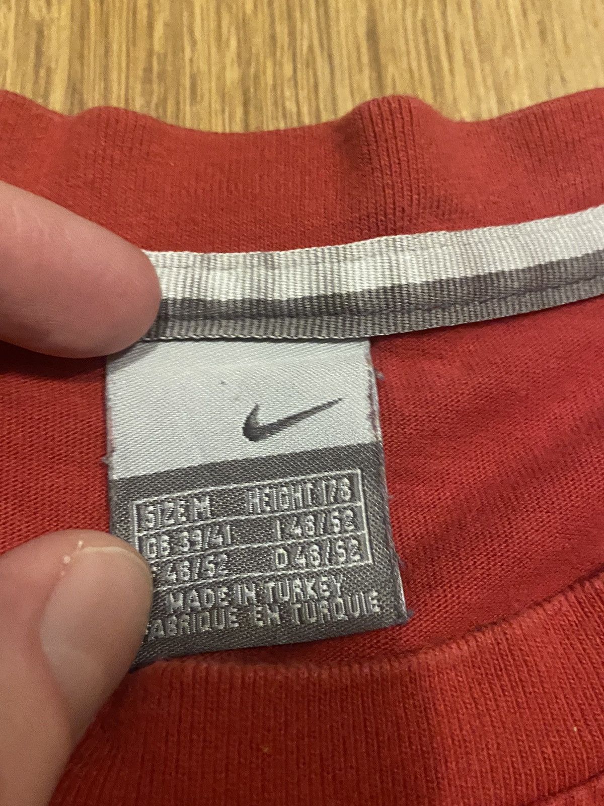 Nike Vintage Nike Manchester United longsleeve Size US M / EU 48-50 / 2 - 4 Thumbnail