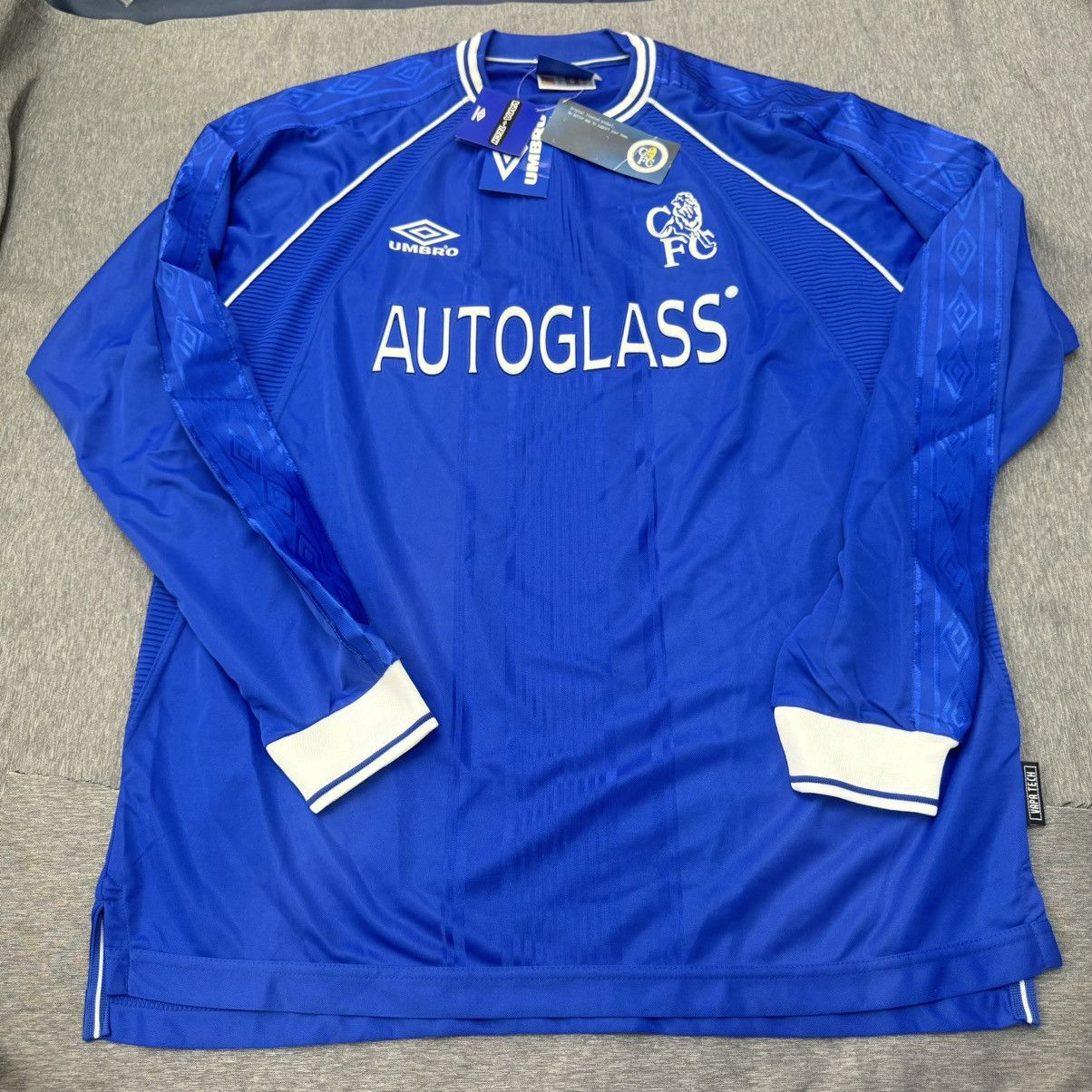 Umbro Chelsea 00/01 longsleeves home shirt (bnwt) Size US XL / EU 56 / 4 - 1 Thumbnail