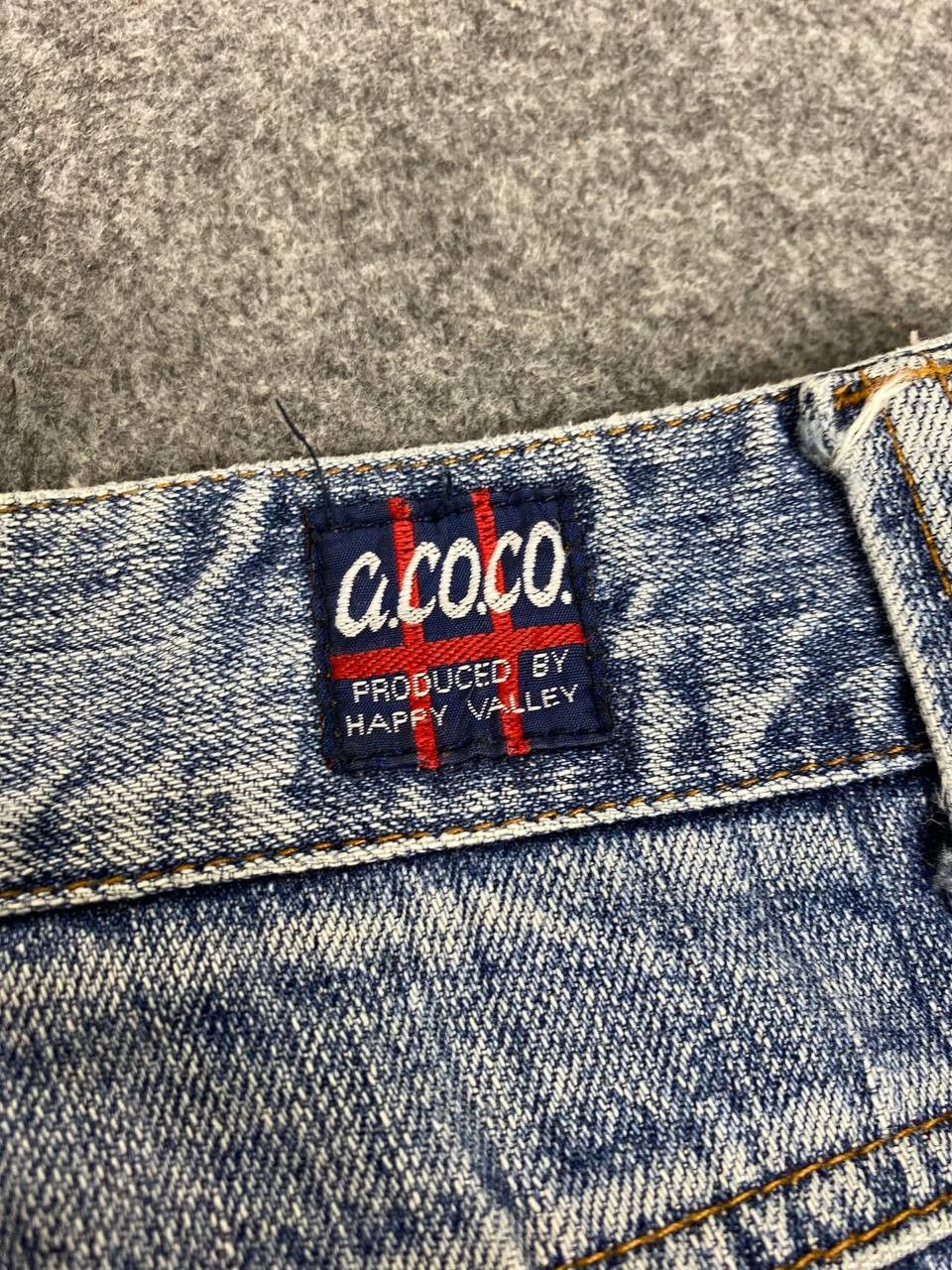 Japanese Brand japanese brand low bootcut distressed denim nice design Size 30" / US 8 / IT 44 - 5 Thumbnail