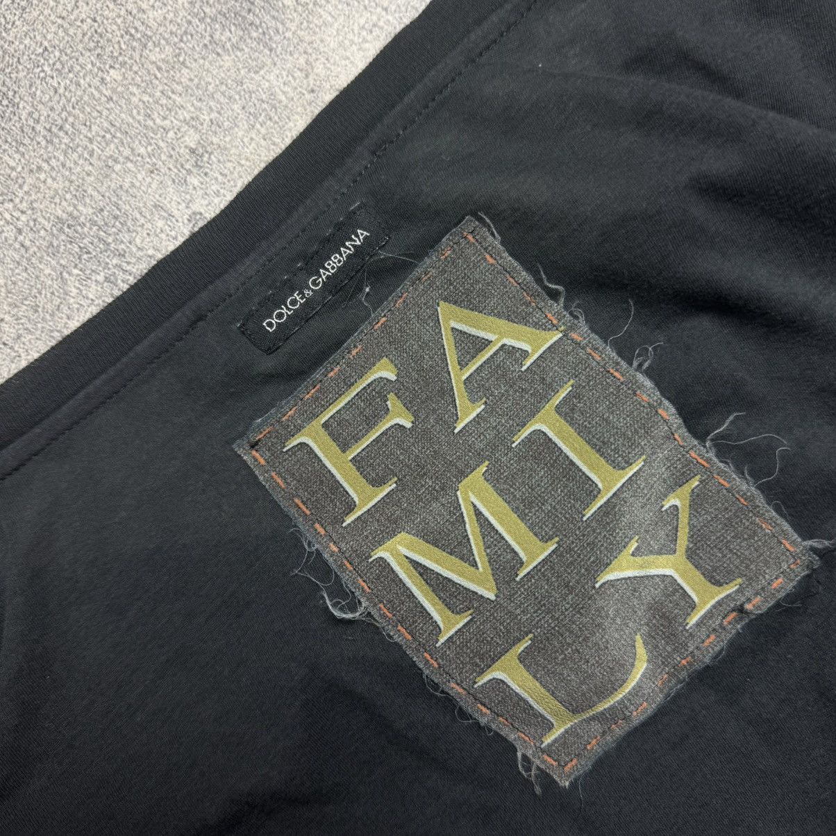 Dolce & Gabbana DOLCE & GABBANA 🇮🇹 Family Y2K T-Shirt Size US L / EU 52-54 / 3 - 8 Thumbnail