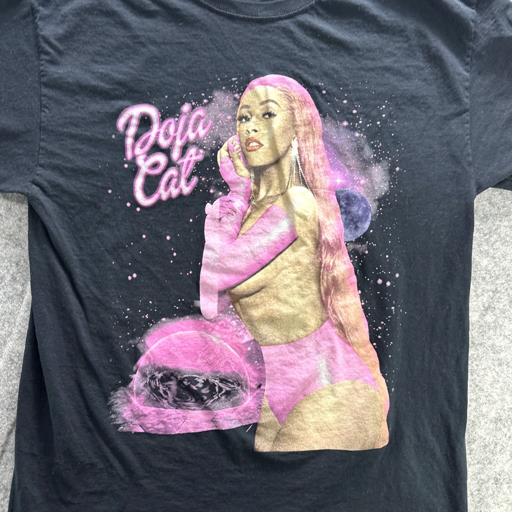 Vintage Doja Cat Shirt Mens Extra Large Black Pink Graphic Concert Tour Music Tee Size US XL / EU 56 / 4 - 5 Thumbnail