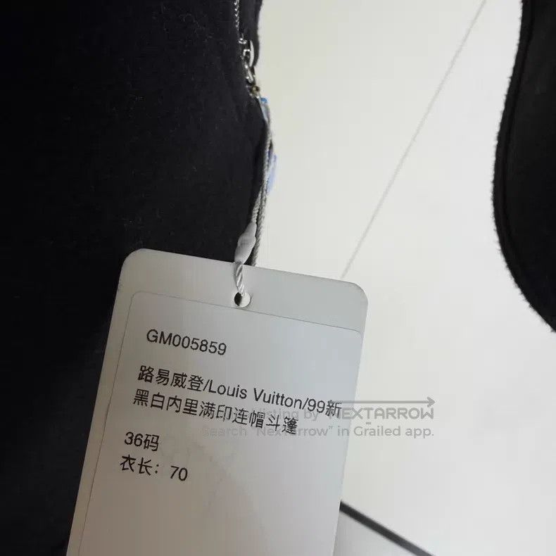 Louis Vuitton Louis Vuitton Black and white inside full of hooded Cape Size XS / US 0-2 / IT 36-38 - 7 Thumbnail