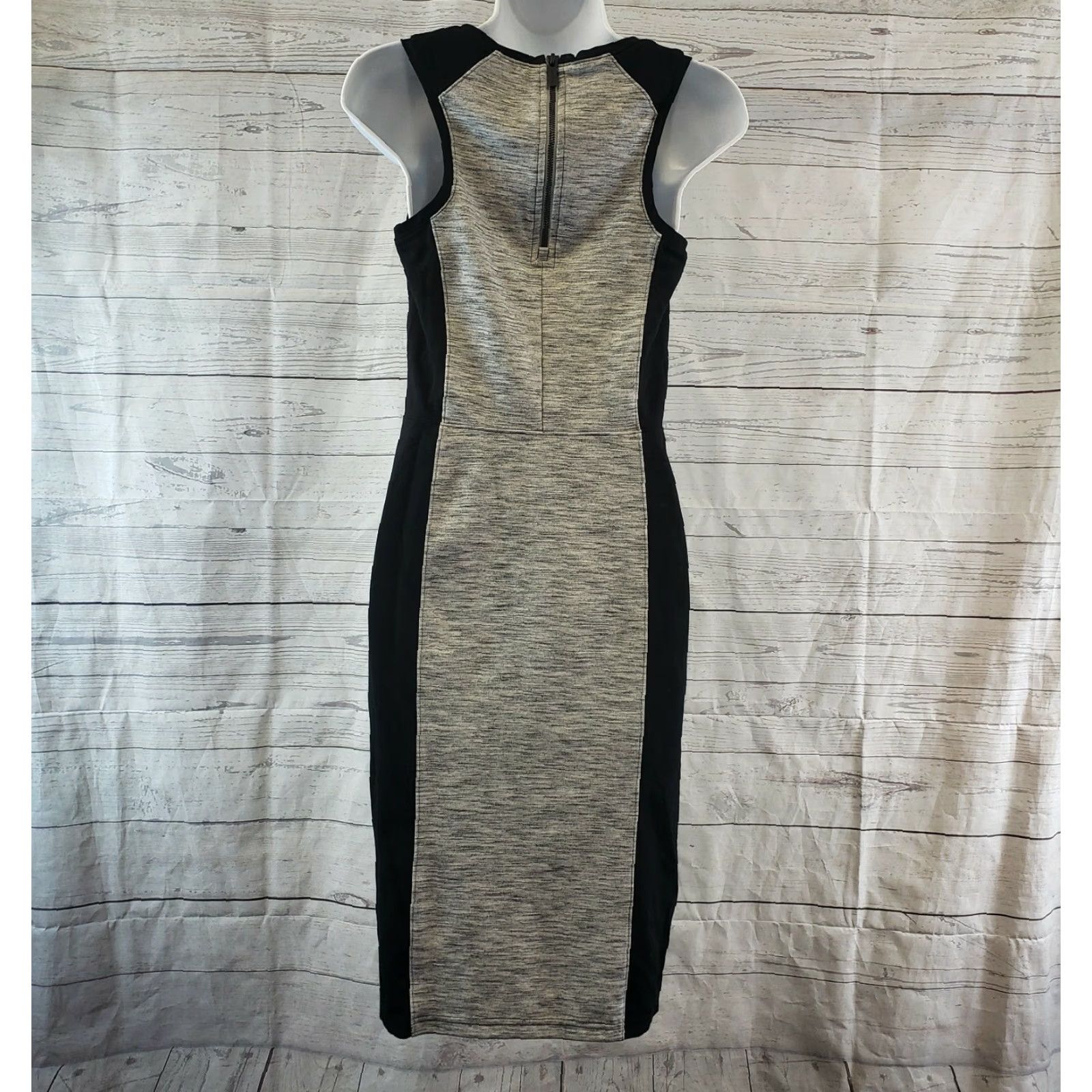 Athleta Athleta Womens Cityscape Dress XS Black Gray Sleeveless Viscose Blend Bodycon Size XS womens Shirt Dress Womens Vintage No Dress Size XS / US 0-2 / IT 36-38 - 4 Thumbnail