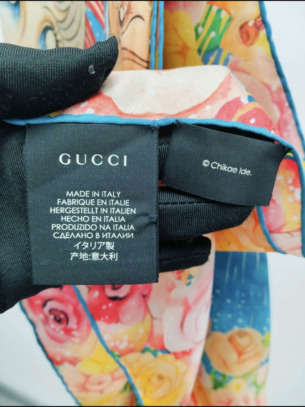 Gucci Rare Gucci x Chikae Ide Manga Soul Silk Scarf Size ONE SIZE - 8 Thumbnail