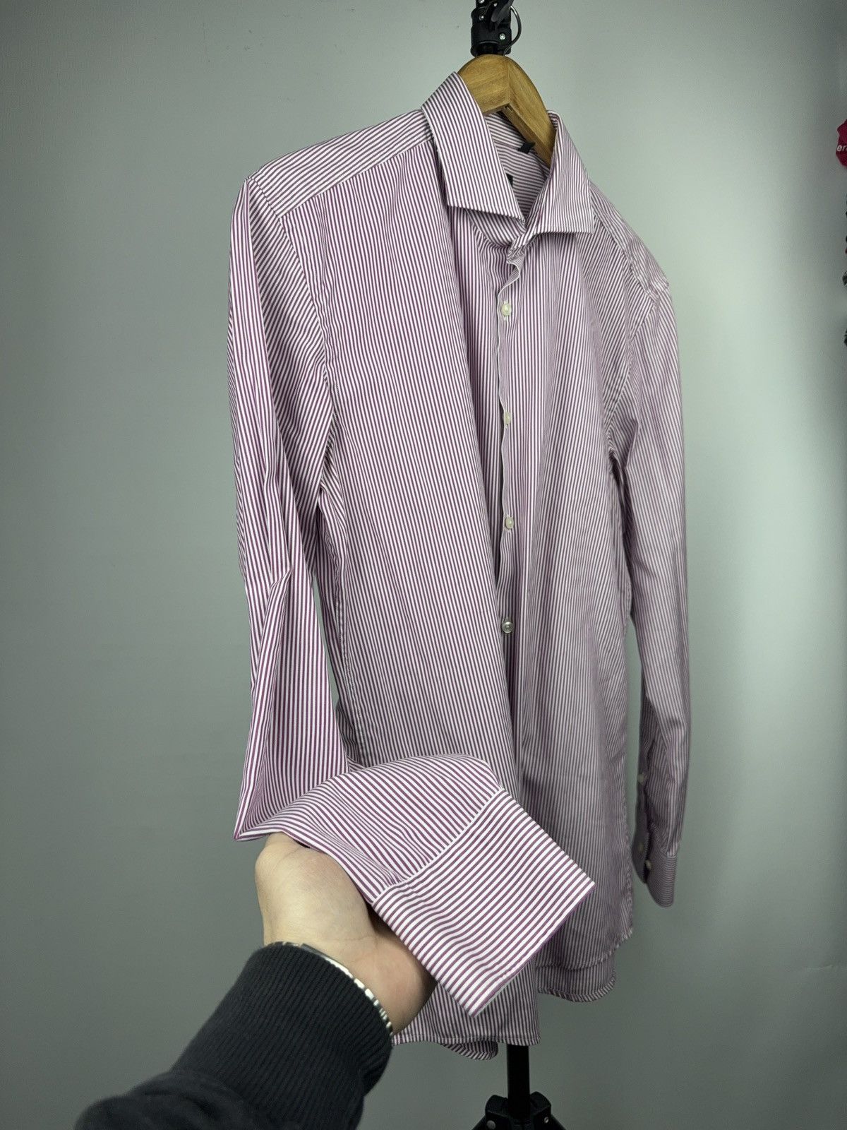 Hugo Boss Luxury BOSS Hugo Boss Slim Fit Striped Dress Shirt 42 16/1/2 Size US L / EU 52-54 / 3 - 7 Thumbnail
