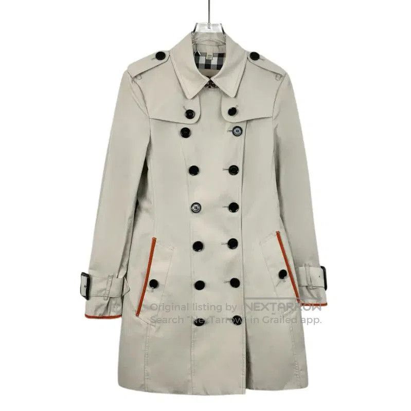 Burberry Burberry Women's XXS Khaki Trench Coat. Size XXS / US 00 / IT 34 - 1 Thumbnail