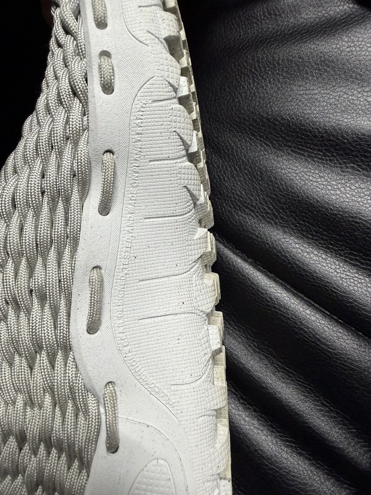 Nike Nike ACG Woven Employee Sample Size 8M (Lightly Worn) Size US 8 / EU 41 - 8 Thumbnail