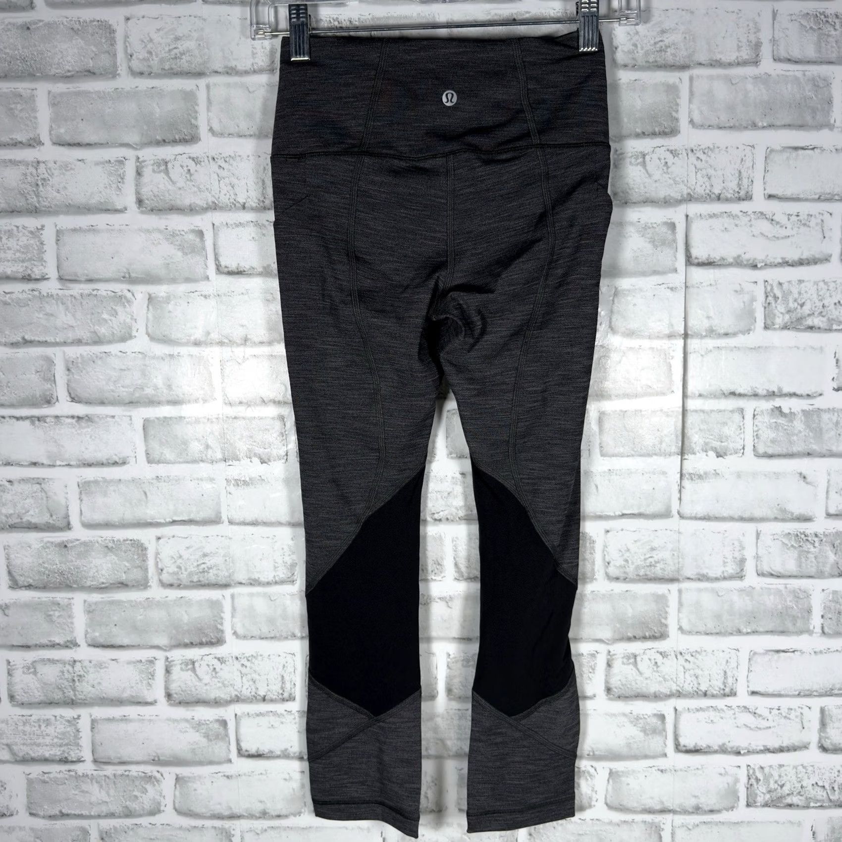 Lululemon VINTAGE Lululemon Gray Athletic Pants Womens Size 2 - (Note: Original contains NWT but not vintage; leaving as would misrepresent) Size 26" / US 2 / IT 38 - 5 Thumbnail