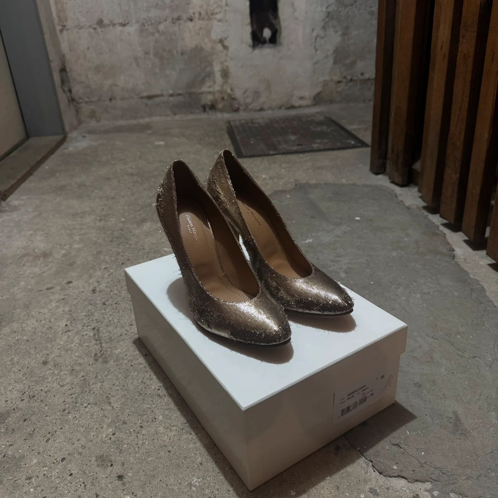 Maison Margiela high heels Distressed metallic lamé gold