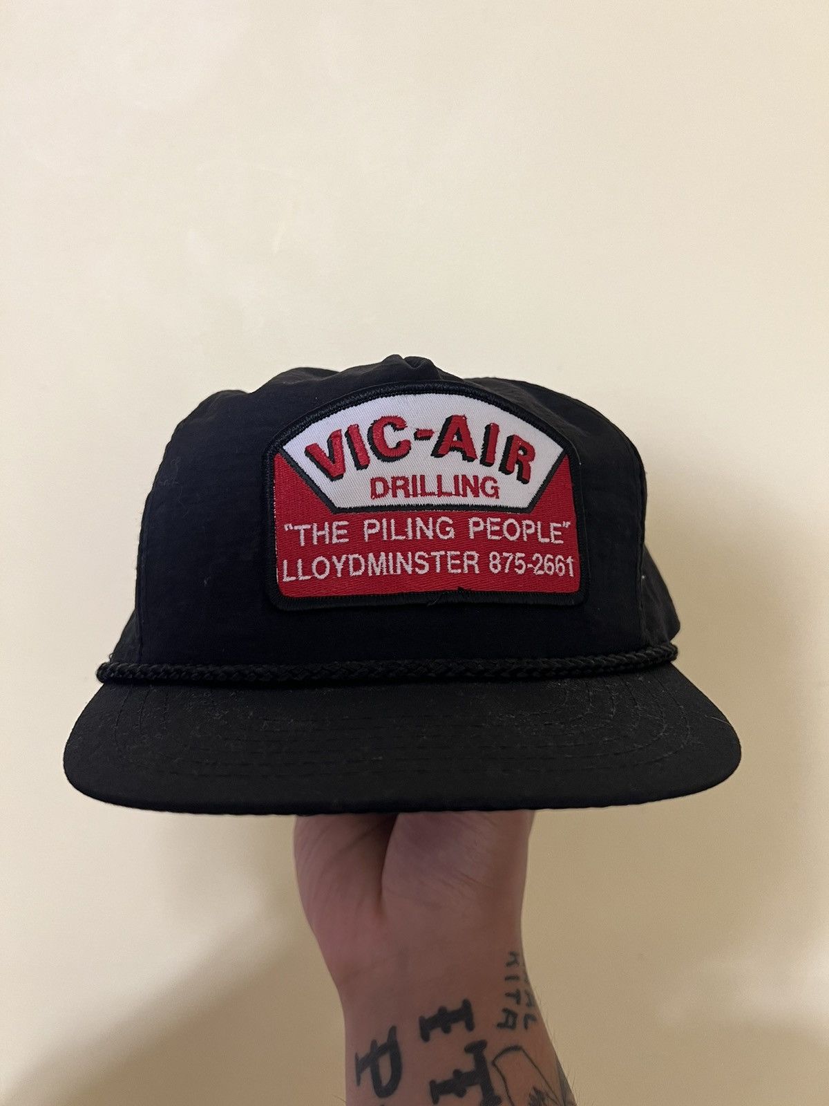 Vintage ***FINAL DROP***RARE 80s “THE PILING PEOPLE” DRILLING O/S Size ONE SIZE - 1 Thumbnail