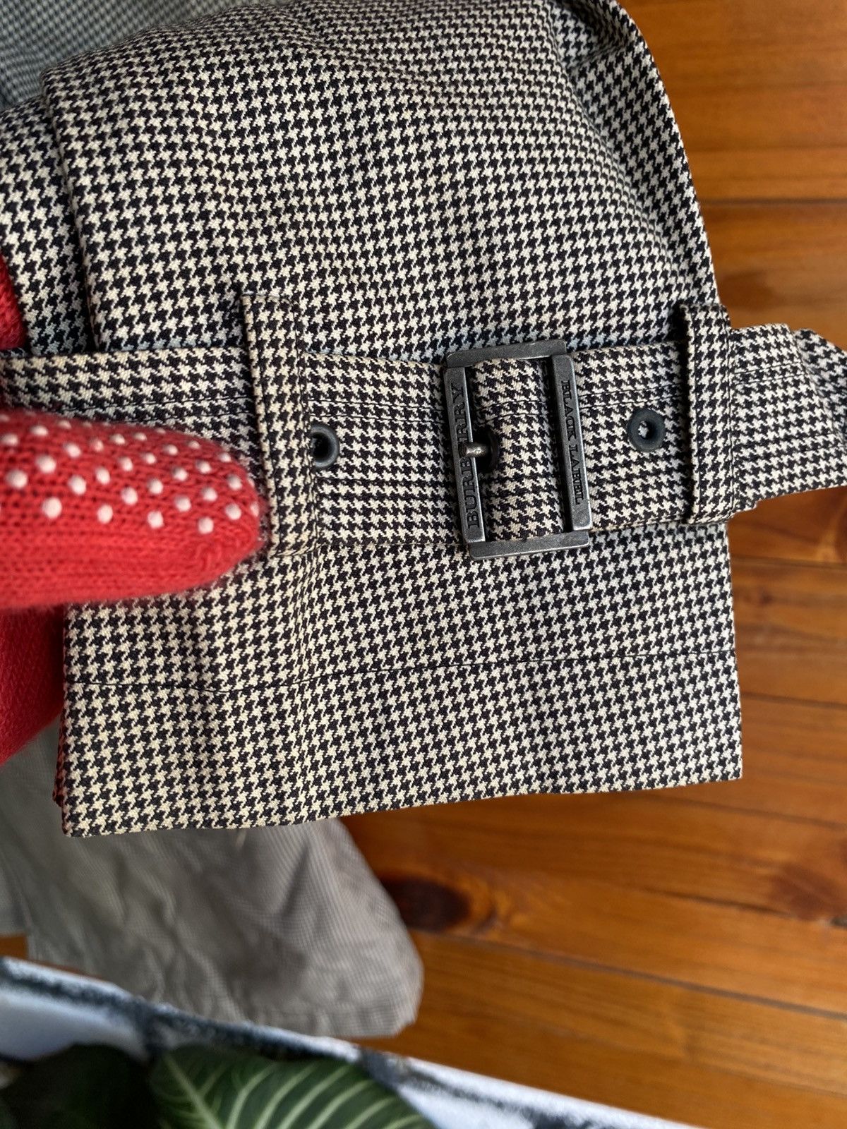 Burberry Burberry Black Label Houndstooth Coat – Classic Check Luxury Size US M / EU 48-50 / 2 - 7 Thumbnail