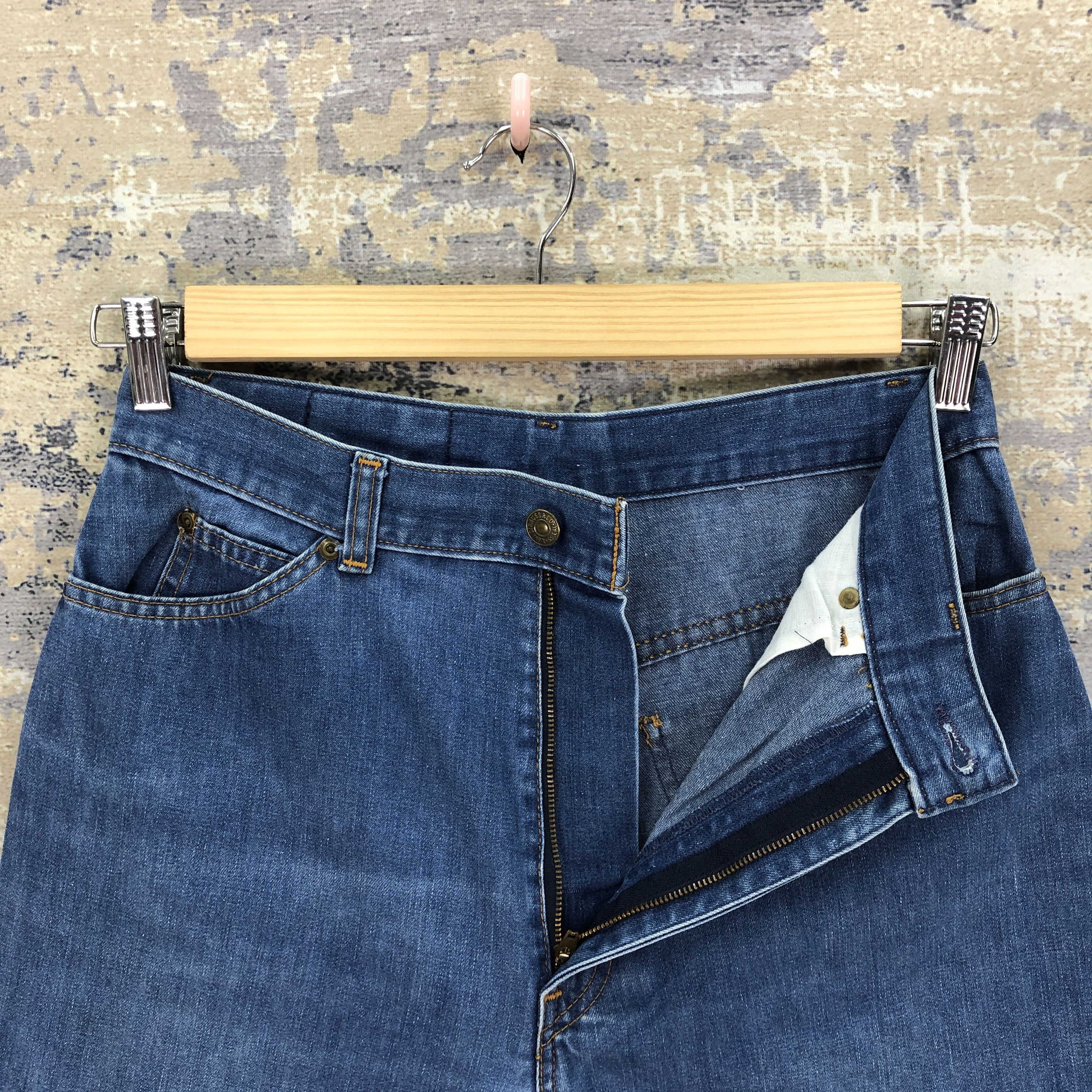 Levi's Vintage 70s Levis #17 Jeans Levis Faded Light Wash Denim Size 28" / US 6 / IT 42 - 5 Thumbnail