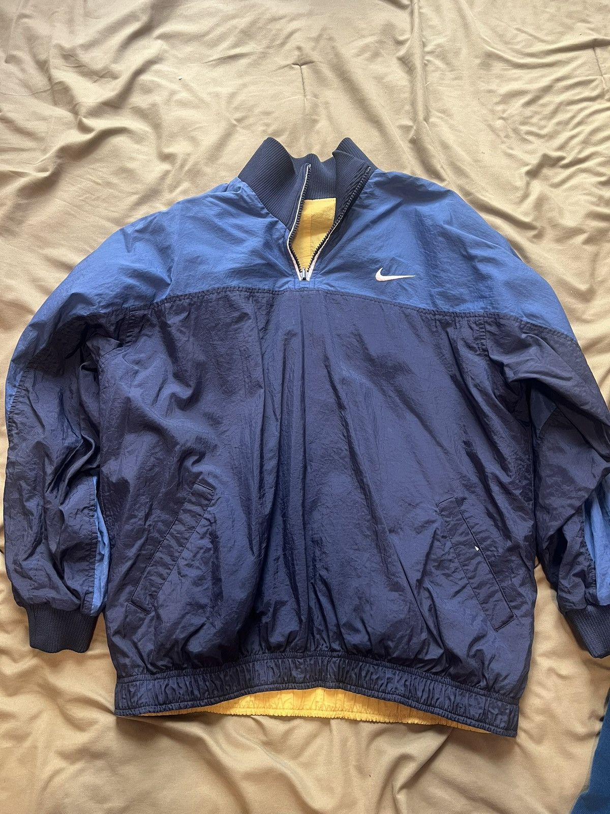 Nike Vintage Waterproof Nike Pullover Size S / US 4 / IT 40 - 1 Thumbnail
