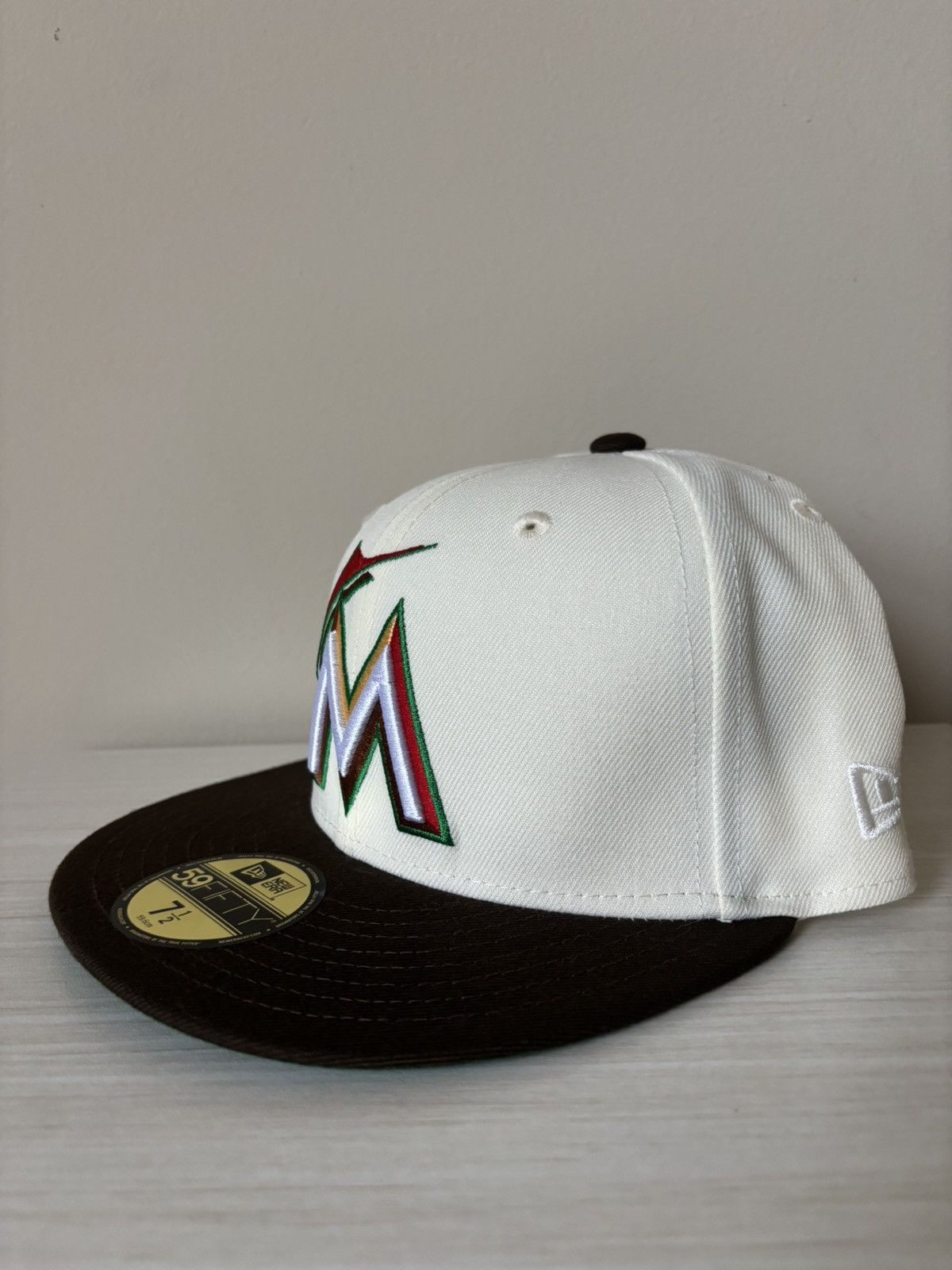 Hat Club Marlins Fitted Size 7 1/2 Burger Pack HatClub Size ONE SIZE - 6 Thumbnail