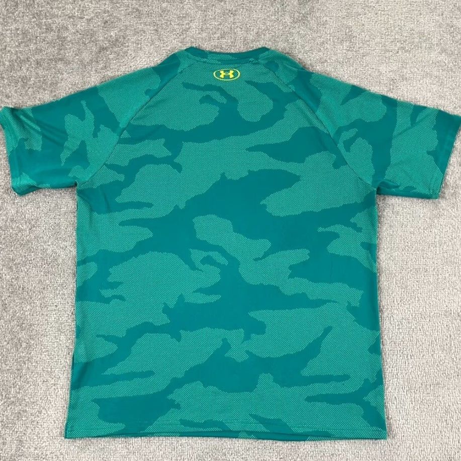 Under Armour Under Armour Shirt Mens Large Loose Fit Green Camouflage Velocity Jacquard Gym Size US L / EU 52-54 / 3 - 7 Thumbnail